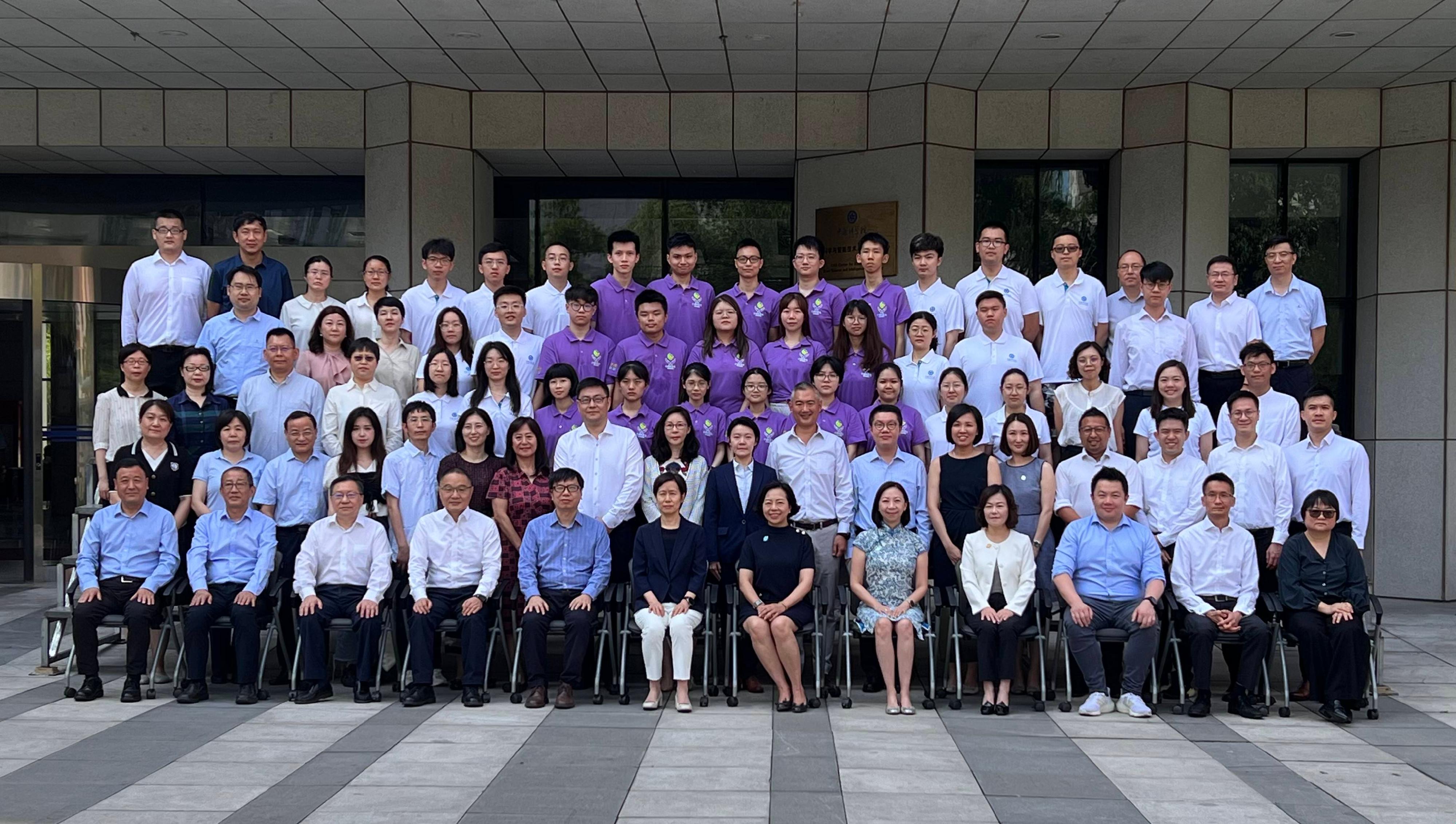 The Secretary for Home and Youth Affairs, Miss Alice Mak, continued her visit in Beijing today (July 18) and attended the inauguration ceremony of the Youth Internship Programme at Chinese Academy of Sciences. Photo shows Miss Mak (first row, sixth right); the Permanent Secretary for Home and Youth Affairs, Ms Shirley Lam (first row, fifth right); Deputy Director of the Bureau of International Cooperation of the Chinese Academy of Sciences Ms Wu Yan (first row, seventh right), and other guests and interns.