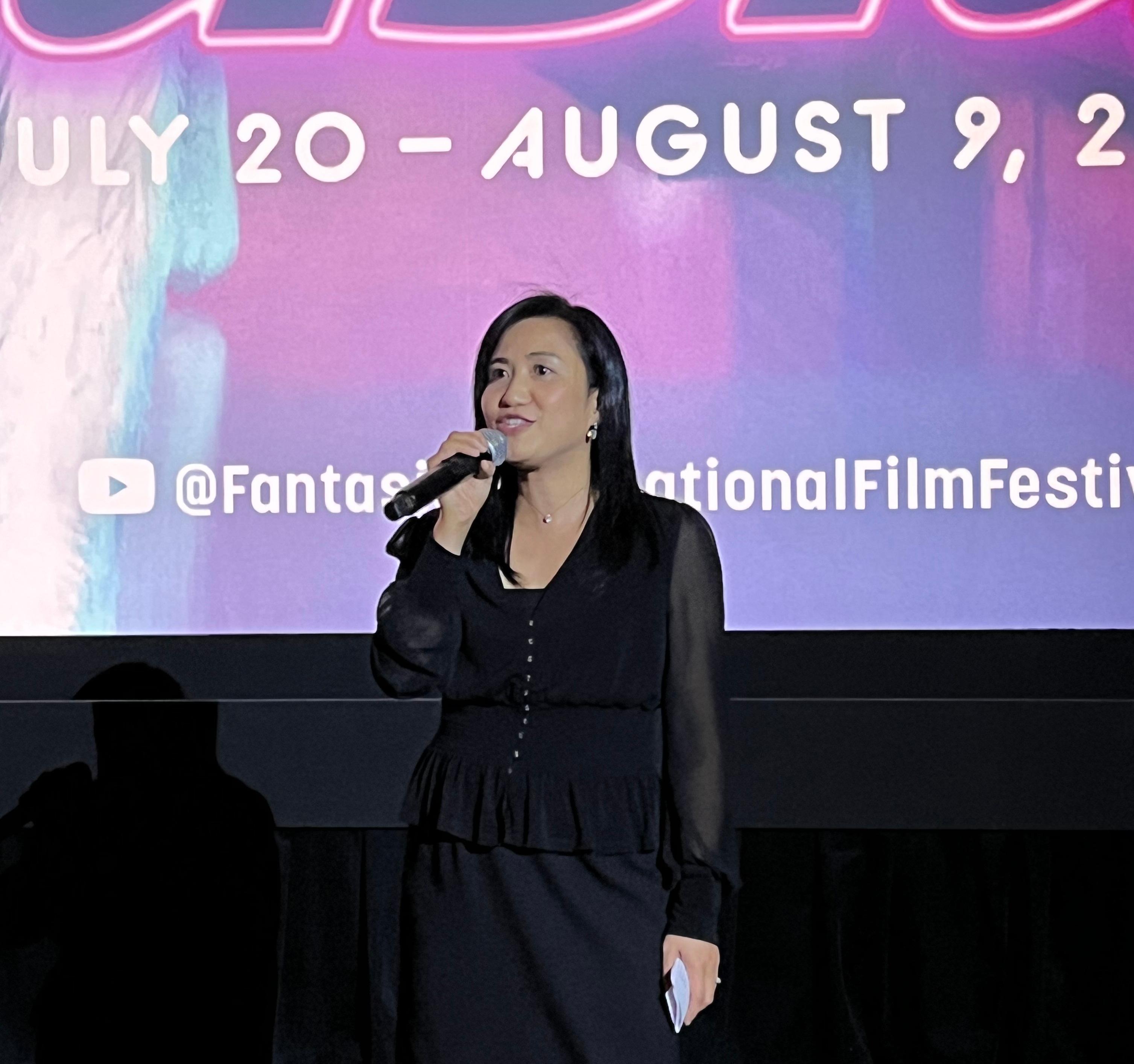 The Director of the Hong Kong Economic and Trade Office (Toronto), Ms Emily Mo, speaks before the screening of the movie "White Storm 3: Heaven or Hell", directed by Herman Yau, at Concordia Hall Theatre in Montreal, Canada, on July 20 (Montreal time).
