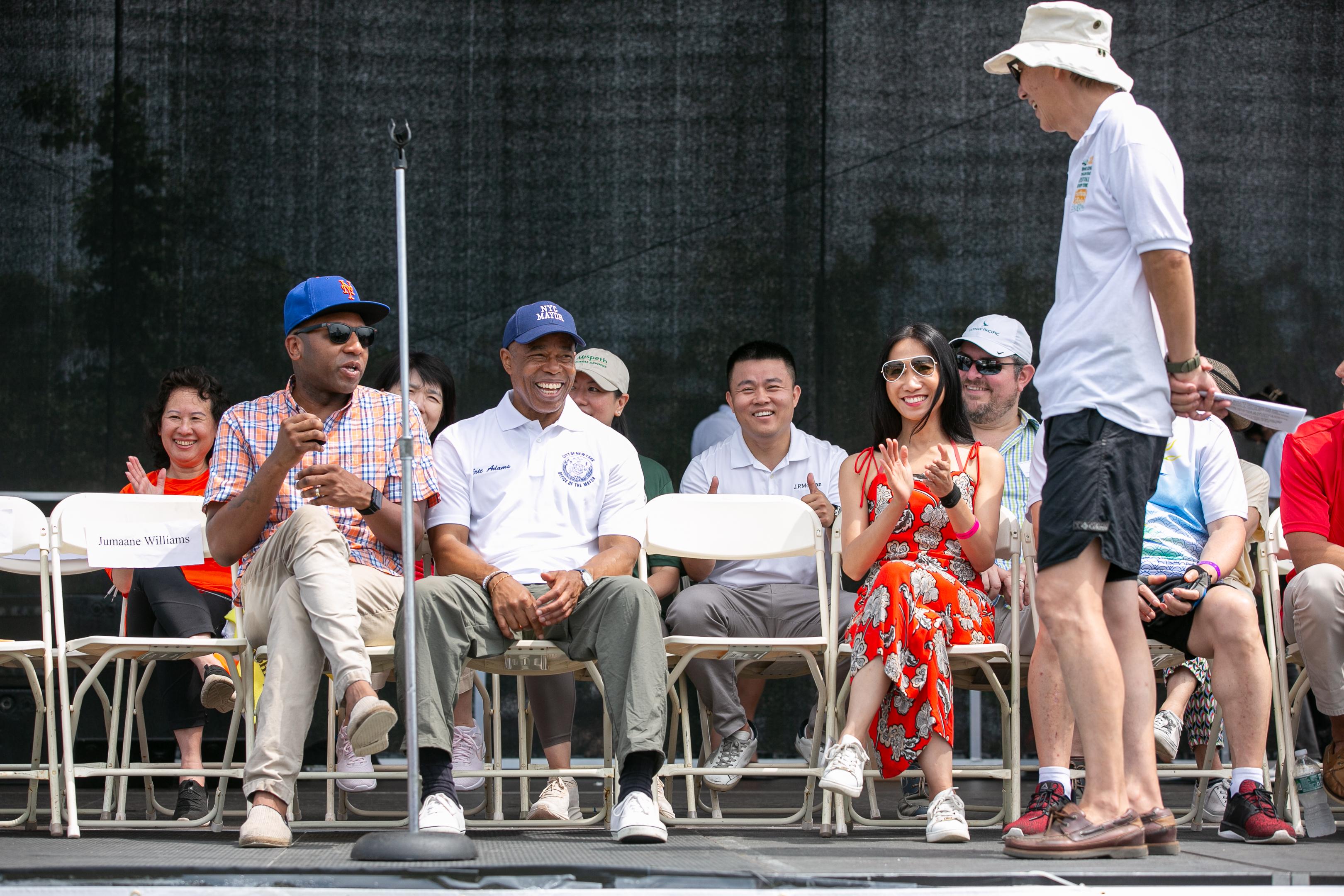 The 31st edition of the Hong Kong Dragon Boat Festival in New York was held at the Flushing Meadows Corona Park on August 12 and 13 (New York time). Among the guests officiating at opening ceremony on August 12 (New York time) are (front row, from left) the President of Borough of Queens, Mr Donovan Richards; the Mayor of New York City, Mr Eric Adams; and the Director of Hong Kong Economic and Trade Office in New York, Ms Candy Nip.