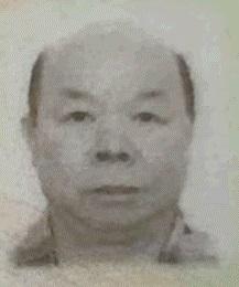 Fung Kwan, aged 72, is about 1.65 metres tall, 80 kilograms in weight and of fat build. He has a round face with yellow complexion and short white hair. He was last seen wearing a green checkered short-sleeved shirt, apricot trousers, light colour cap, carrying a red recycle bag and a walking stick.
