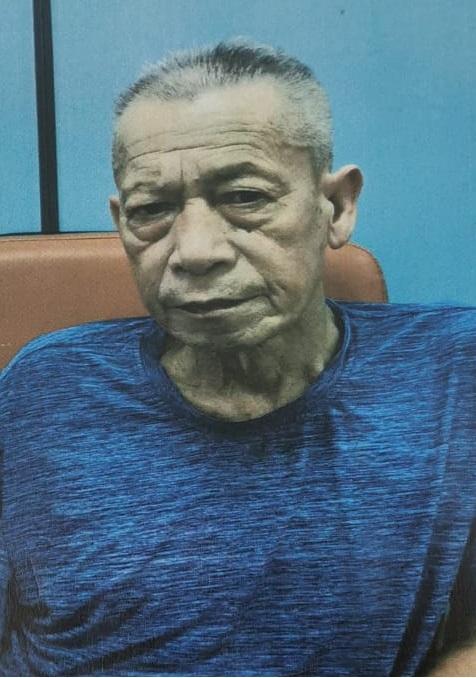 Chan Yiu-chuen, aged 75, is about 1.7 metres tall, 65 kilograms in weight and of medium build. He has a square face with yellow complexion and short white hair. He was last seen wearing a blue short-sleeved T-shirt, black shorts and purple slippers.

