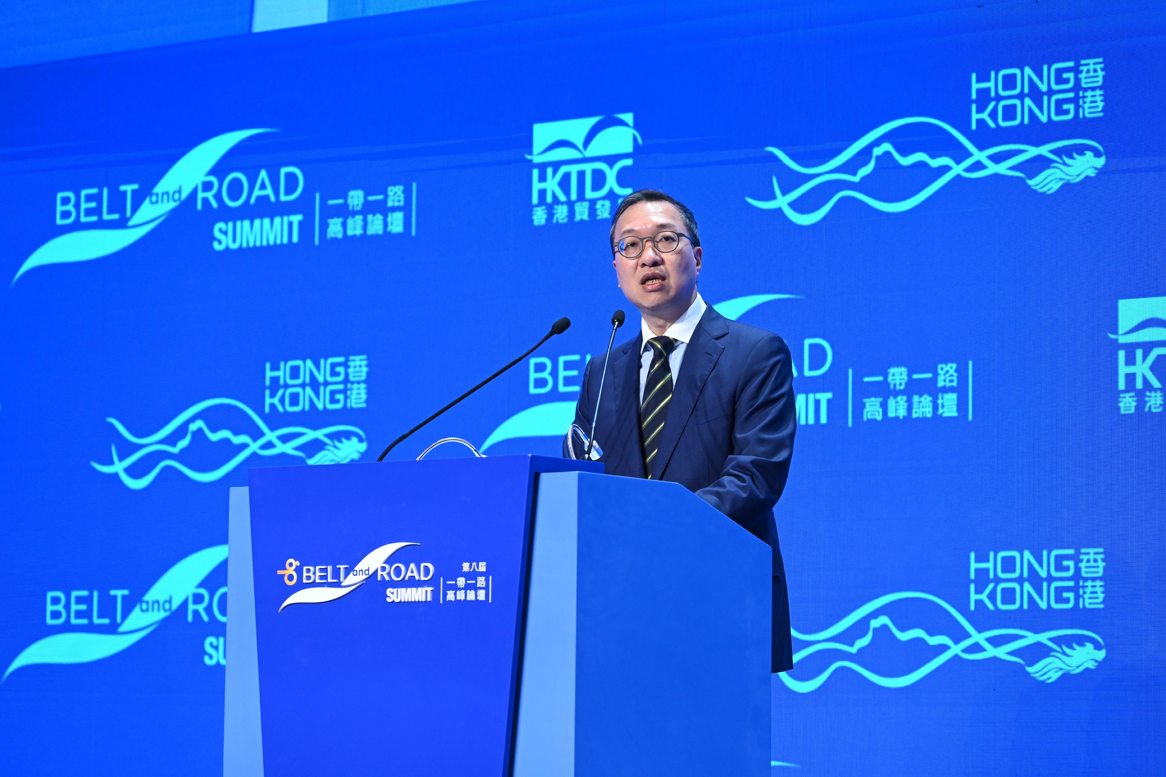 The Secretary for Justice, Mr Paul Lam, SC, delivered opening remarks at the eighth Belt and Road Summit's thematic breakout session entitled "International Legal Cooperation" today (September 13).
