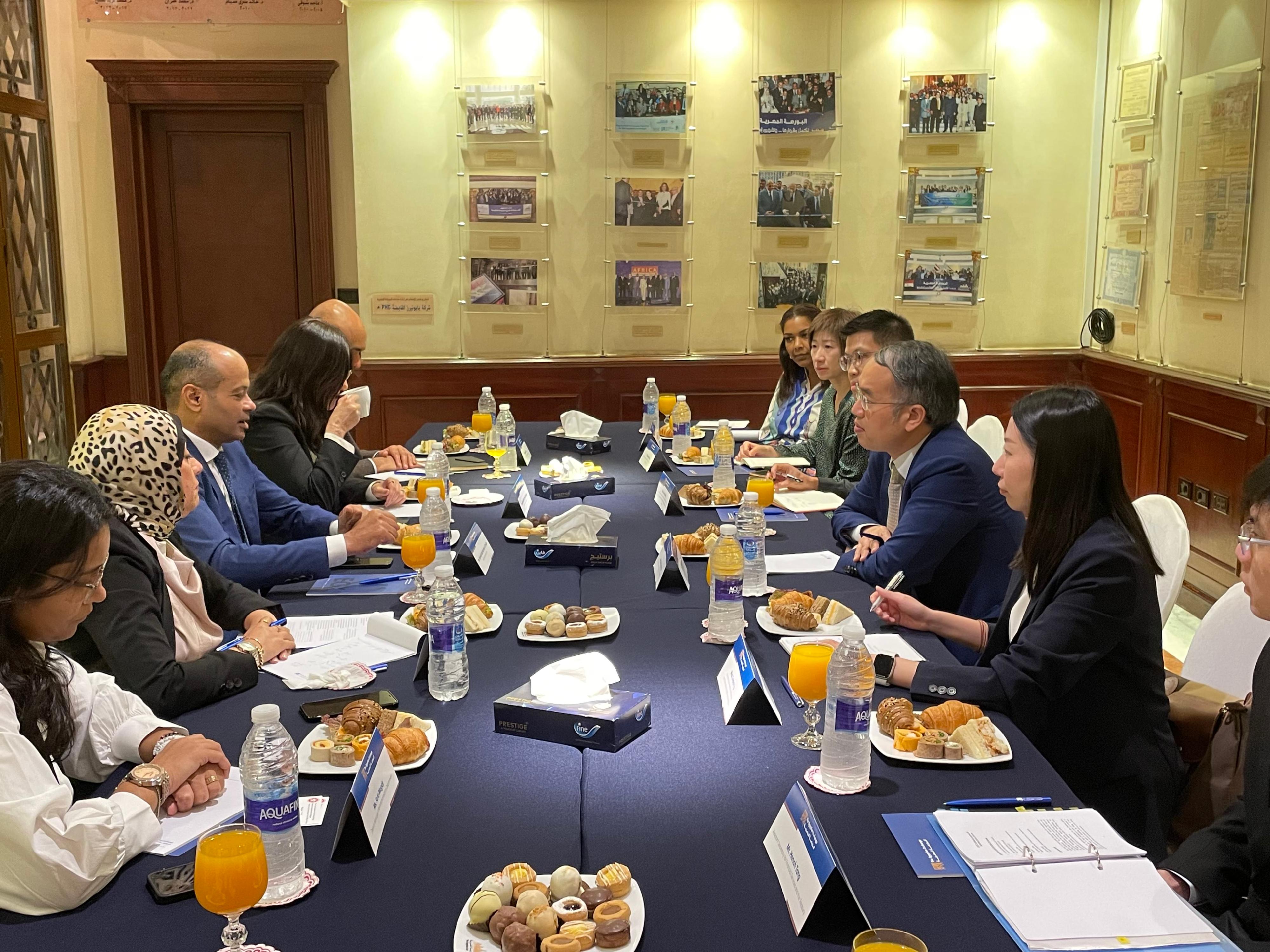 The Secretary for Financial Services and the Treasury, Mr Christopher Hui, continues his visit in Egypt. Photo shows Mr Hui (third right) meeting with the Executive Chairman of the Egyptian Exchange, Mr Ahmed Abdel Rahman El Sheikh (third left), in Cairo on September 23 (Cairo time).