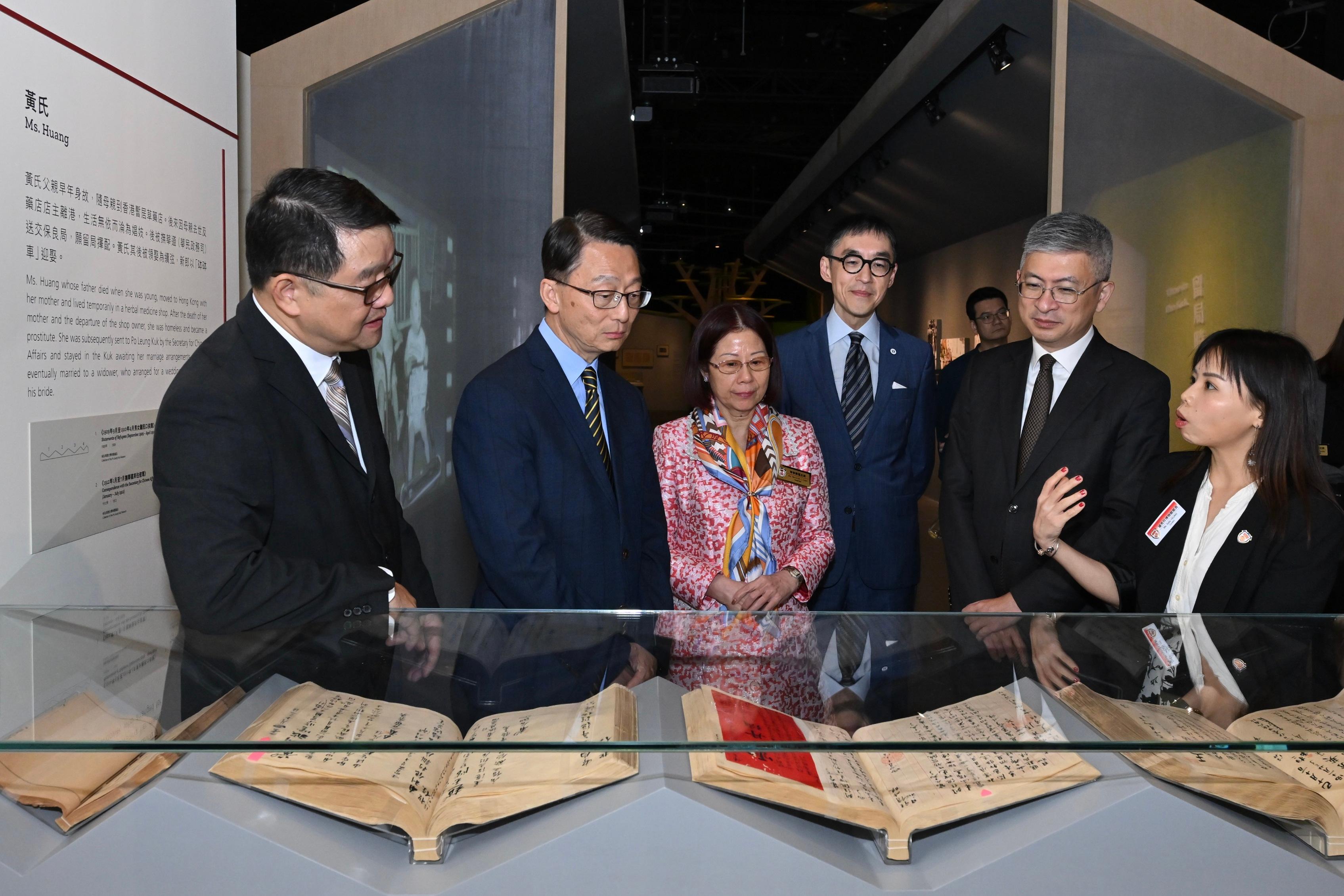The opening ceremony for the exhibition "Po Leung Kuk 145th Anniversary: Building Charity with Benevolence" was held today (October 17) at the Hong Kong Heritage Museum (HKHM). Photo shows the Curator of the Po Leung Kuk Museum, Ms Sally Yeung (first right), introducing the exhibition to officiating guests (from left), the Museum Director of the HKHM, Mr Brian Lam; the Director of Leisure and Cultural Services, Mr Vincent Liu; the Chairman of Po Leung Kuk, Mrs Winnie Chan; the Chairman of the Museum Advisory Committee, Professor Douglas So, and the Under Secretary for Culture, Sports and Tourism, Mr Raistlin Lau.