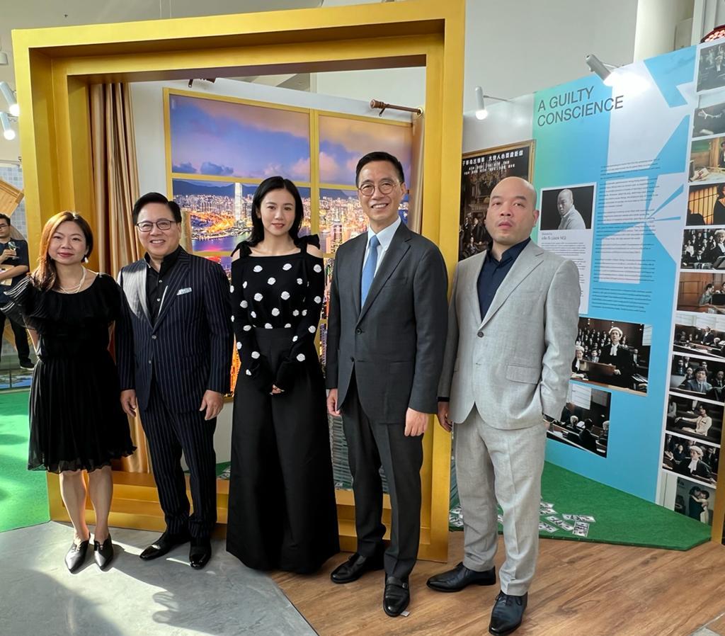 The Secretary for Culture, Sports and Tourism, Mr Kevin Yeung (second right), this afternoon (October 22) attended the opening ceremony of the "Next Generation: Emerging Directors Exhibition & Hong Kong Film Gala Presentation" in Bangkok, which was organised by Create Hong Kong and funded by the Hong Kong Film Development Fund. He exchanged views with the Chairman of the Hong Kong Film Development Council, Dr Wilfred Wong (second left), the Director and Actress of "A Guilty Conscience", Mr Jack Ng (first right) and Ms Renci Yeung (centre), as well as the Director of "A Light Never Goes Out", Ms Anastasia Tsang (first left).