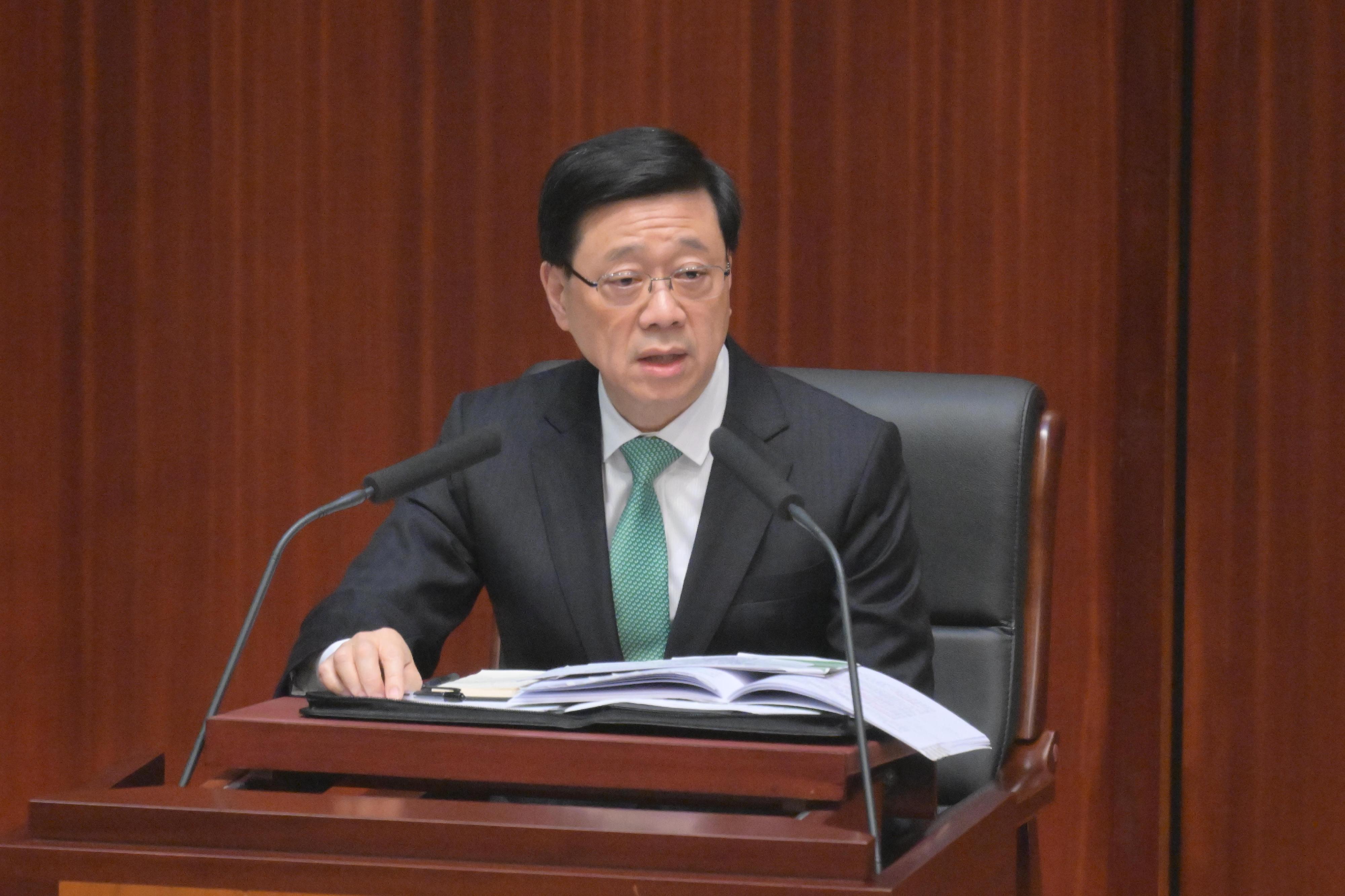 行政长官李家超今日（十月二十六日）在立法会出席《行政长官2023年施政报告》答问会。