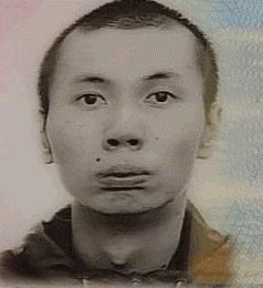 Lee Kai-yin, aged 27, is about 1.7 metres tall, 48 kilograms in weight and of thin build. He has a round face with yellow complexion and short black hair. He was last seen wearing a white short-sleeved T-shirt, black trousers and sport shoes.
