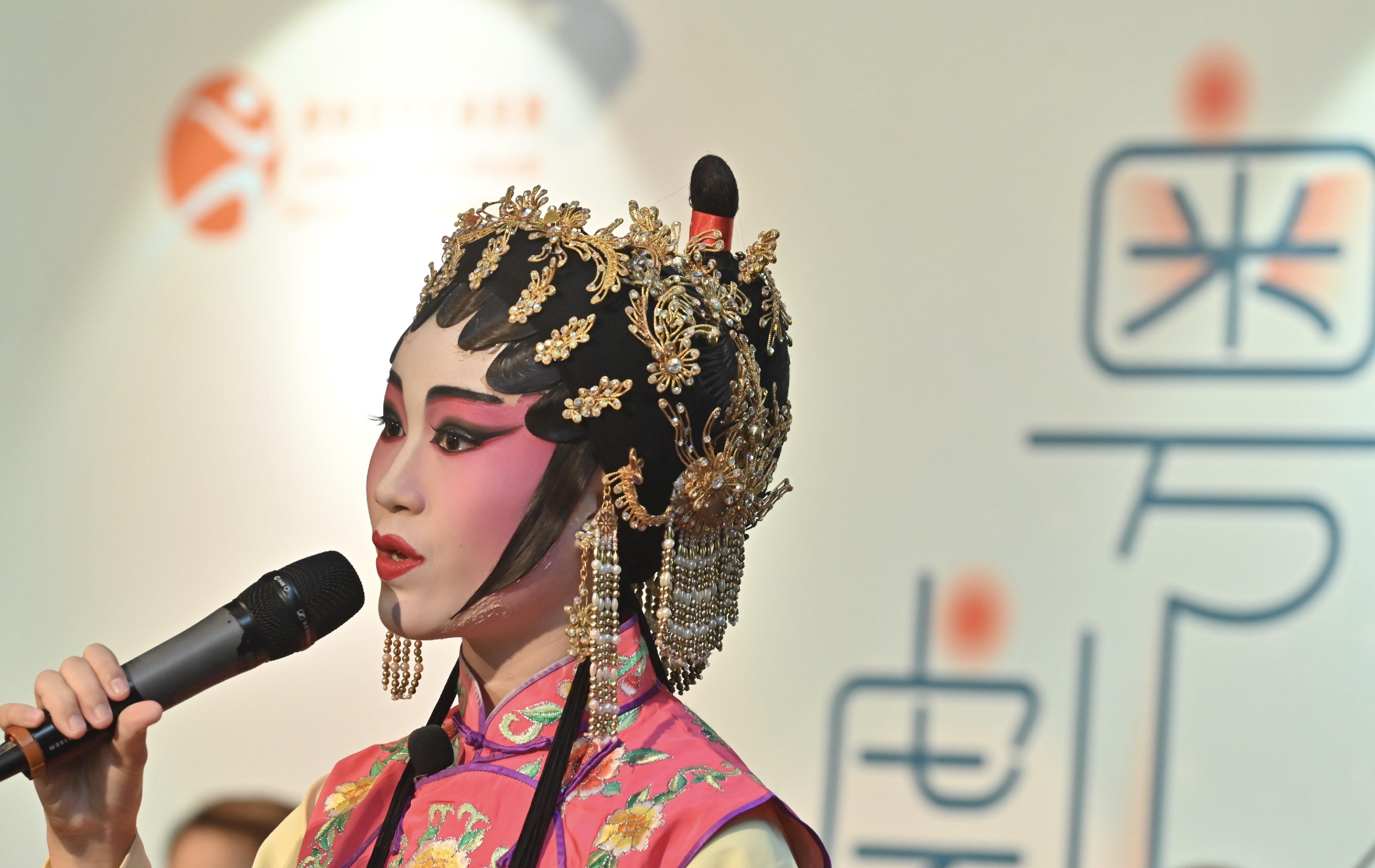 The annual Cantonese Opera Day, presented by the Leisure and Cultural Services Department, was held this afternoon (November 26). Photo shows a winner of this year's Hong Kong Schools Music Festival Cantonese Opera Competition in a live performance. 
