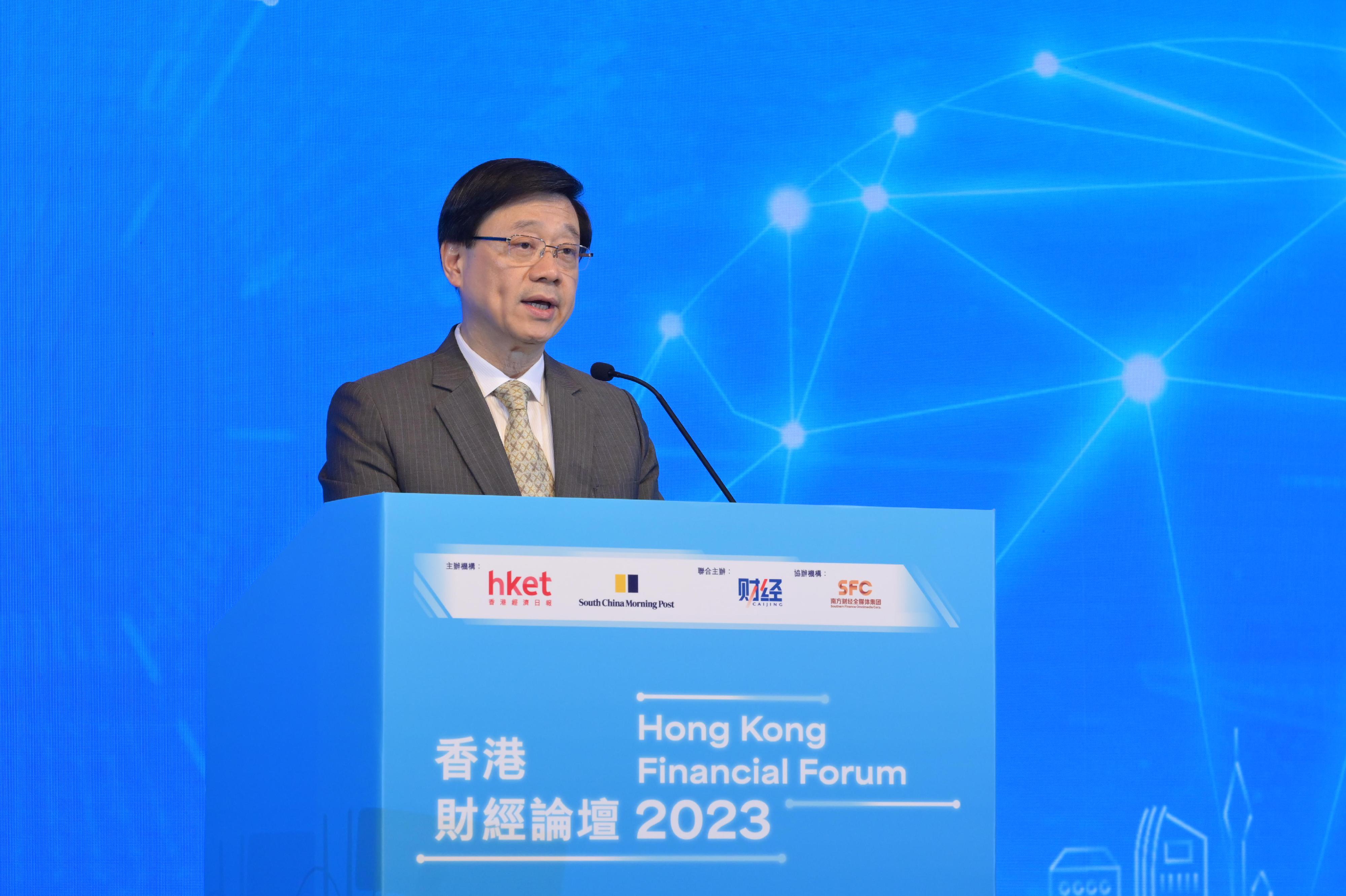 行政長官李家超今日（十一月二十七日）在「香港財經論壇 2023︰探討香港國際化之優勢與高質量發展」致辭。
