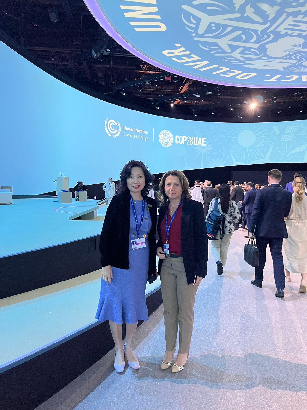 The Permanent Secretary for Financial Services and the Treasury (Financial Services), Ms Salina Yan, yesterday (December 4, Dubai time) attended the "Global Climate Action Through Fostering Sustainable Finance" event held at the 28th Conference of the Parties to United Nations Framework Convention on Climate Change. Photo shows Ms Yan (left) and the Chief Executive Officer and Founder of Intensel Limited, Dr Entela Benz (right). Intensel Limited is a climate technology company based in Hong Kong.