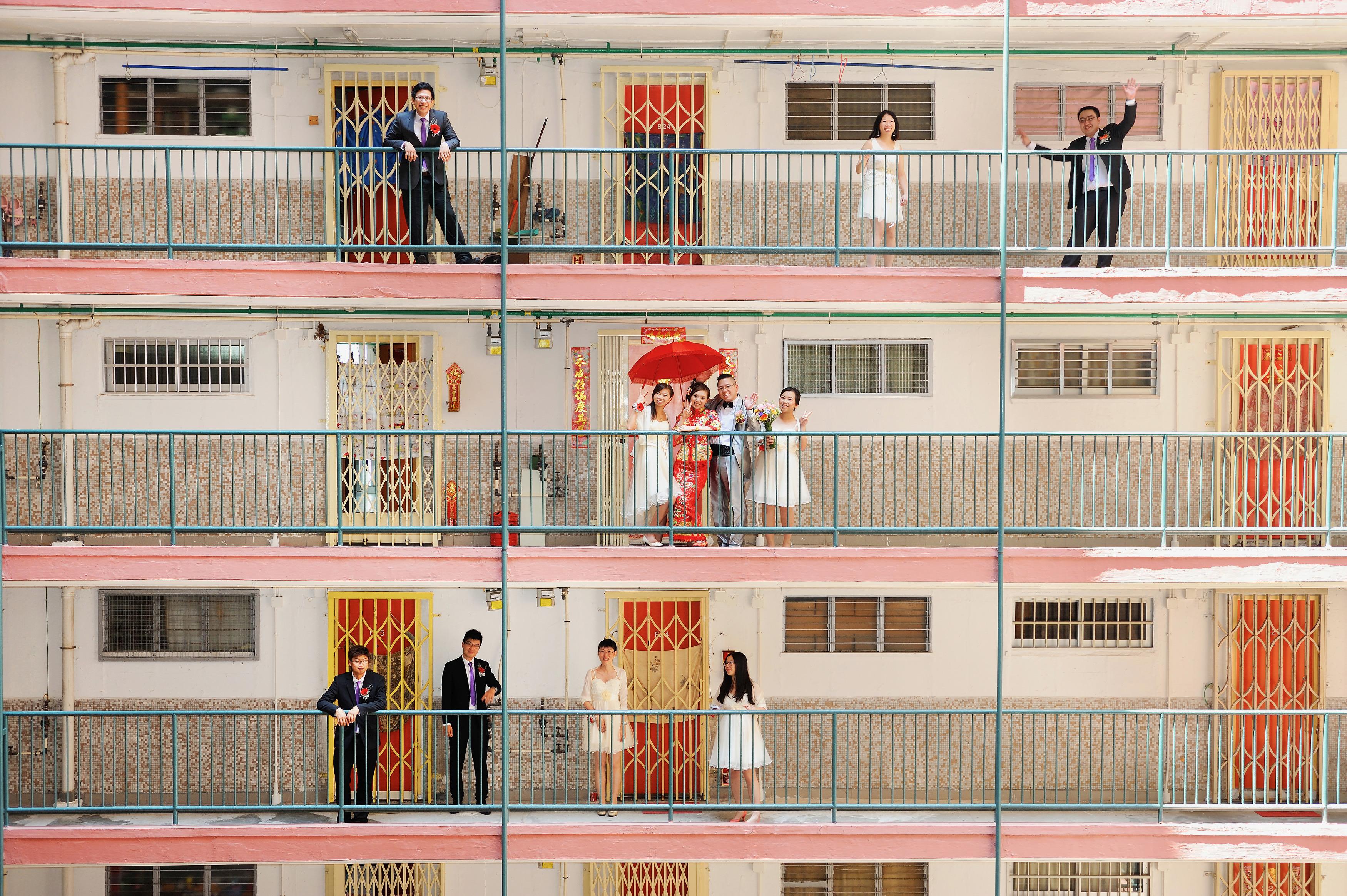 The winning entries of the Hong Kong Housing Authority's 50th Anniversary Photo Contest are on display at the atrium of Domain shopping mall in Yau Tong from today (December 14) until January 19, 2024. Photo shows the champion photo "A Day of Great Happiness" of the "Resident Group" category.