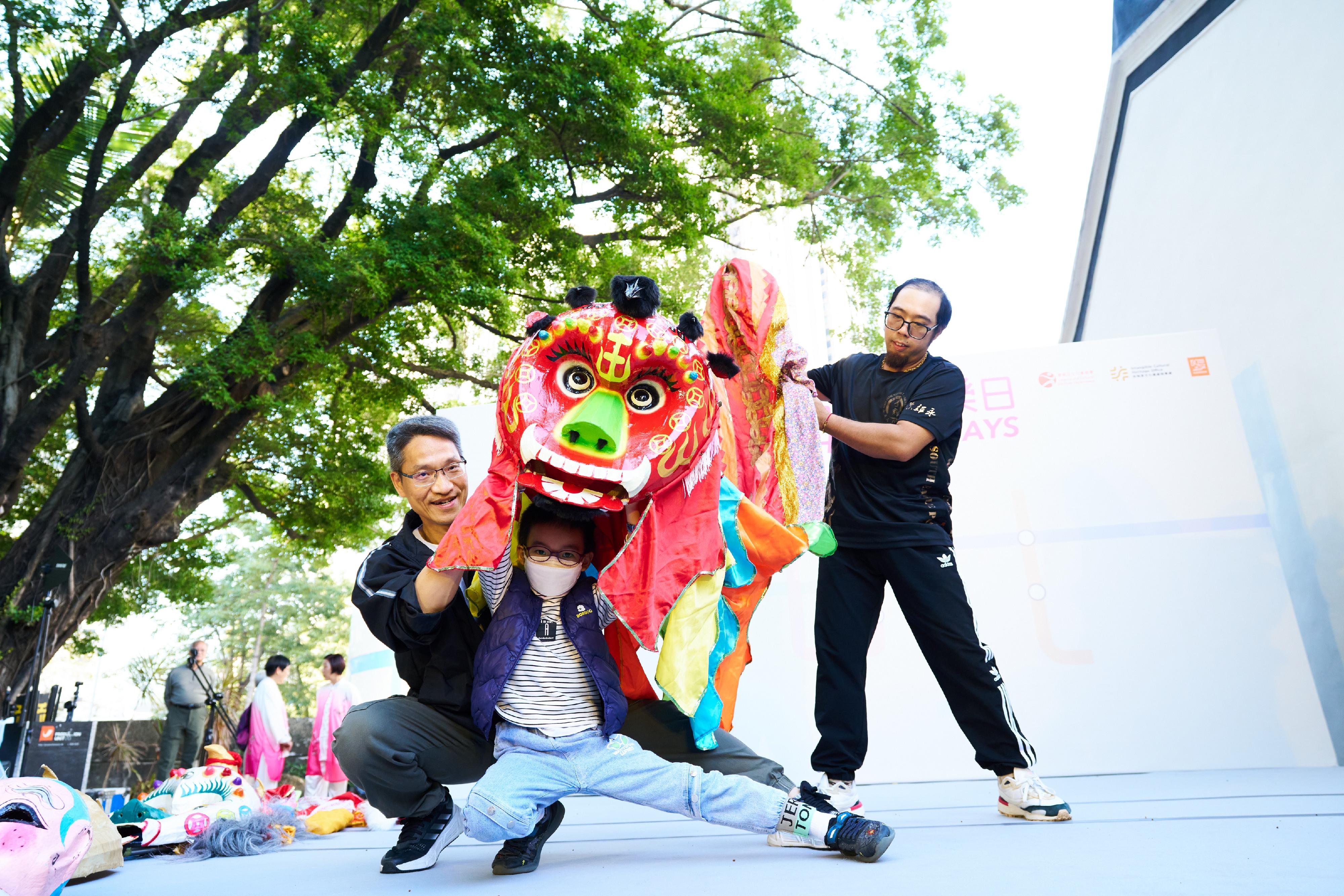 The Muse Fest HK 2023 launched by the Leisure and Cultural Services Department in November has successfully concluded. Picture shows the fun day at the Hong Kong Intangible Cultural Heritage Centre located in the Sam Tung Uk Museum.  