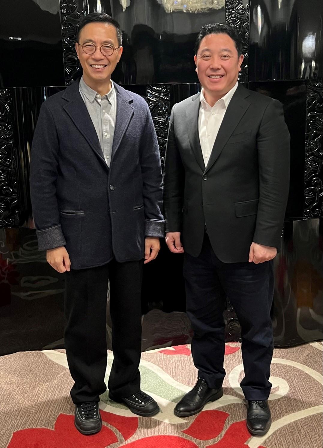The Secretary for Culture, Sports and Tourism, Mr Kevin Yeung (left), met with the Director General of the Hong Kong and Macao Affairs Office of the Shanghai Municipal Government, Mr Kong Fuan (right), yesterday (January 7) and updated him on the latest developments in Hong Kong and explored opportunities of collaborations and exchanges.