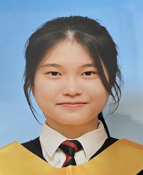 Wu Ka-yi, aged 19, is about 1.54 metres tall, 57 kilograms in weight and of medium build. She has a round face with yellow complexion and long straight black hair.