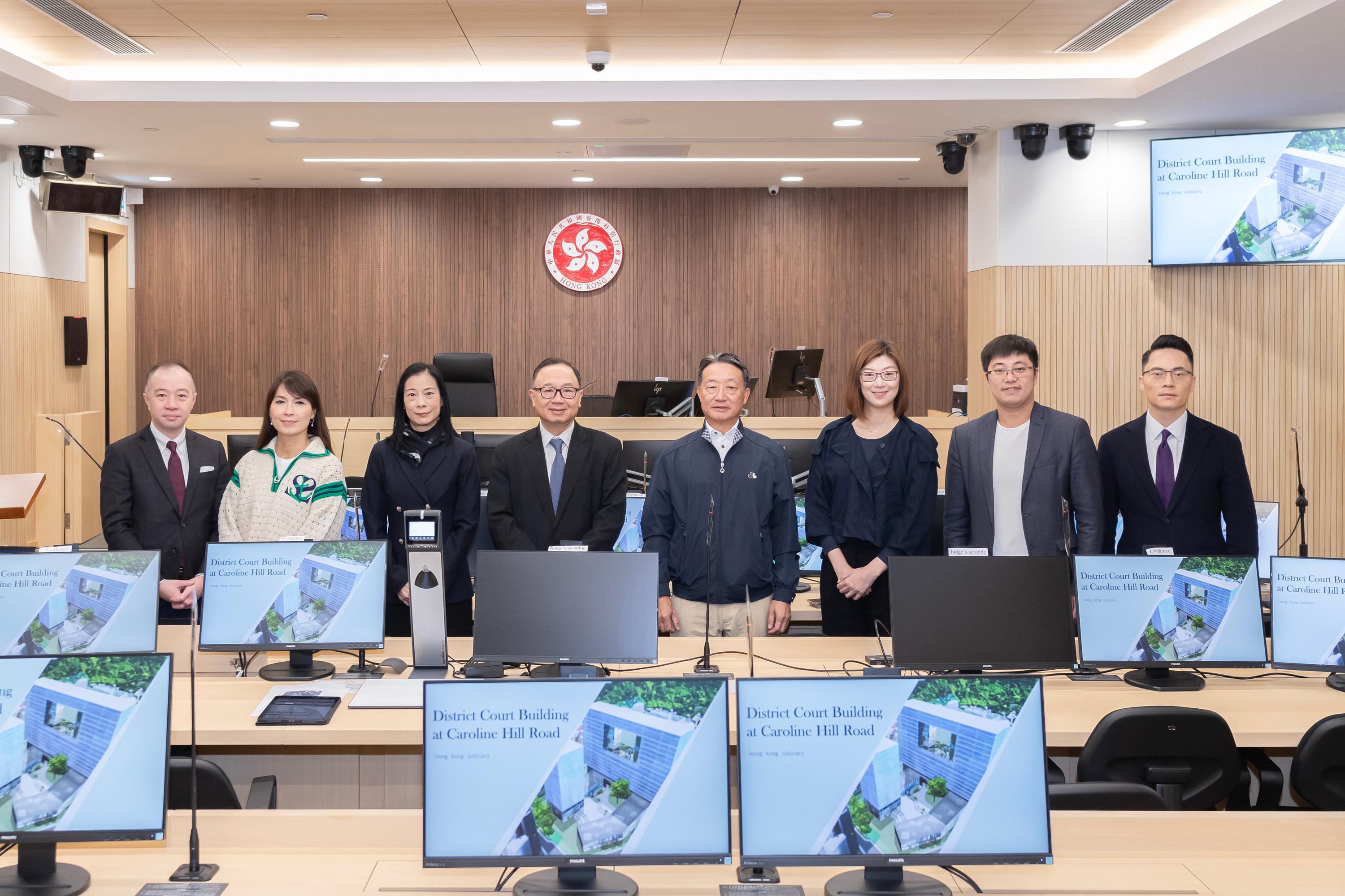 LegCo Panel on Administration of Justice and Legal Services visits the New Mega Courtroom at the Wanchai Law Courts Building today (February 2). Photo shows the Chairman of the Panel on Administration of Justice and Legal Services, Mr Martin Liao (fourth left); the Deputy Chairman, Mr Lam San-keung (fourth right); and other LegCo Members in the New Mega Courtroom.
