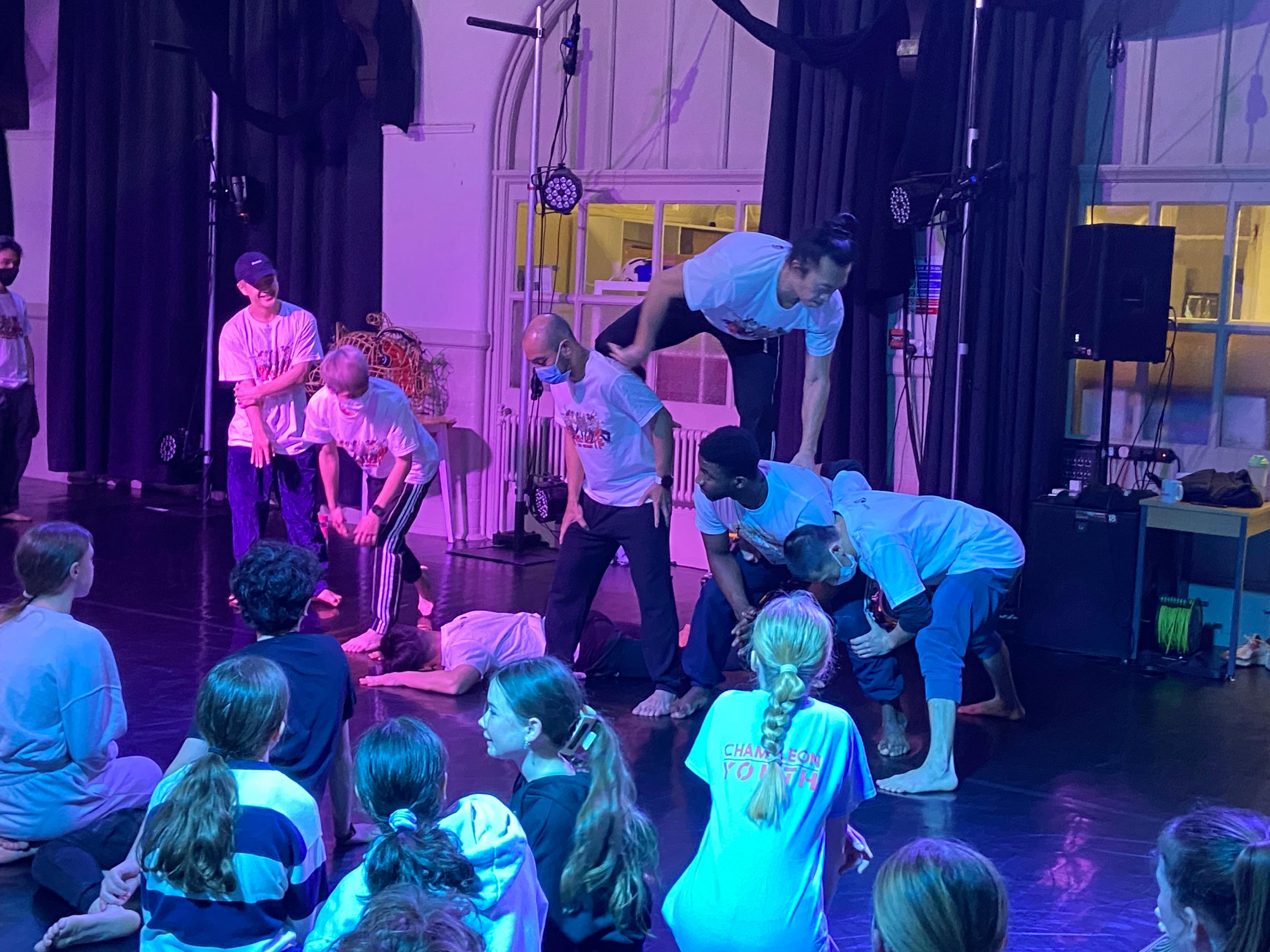 The Hong Kong Economic and Trade Office, London supported Hong Kong performance art group TS Crew’s tour across three cities in the United Kingdom, namely, Bournemouth, Manchester and London. Photo shows TS Crew’s cultural exchange workshop in Manchester.