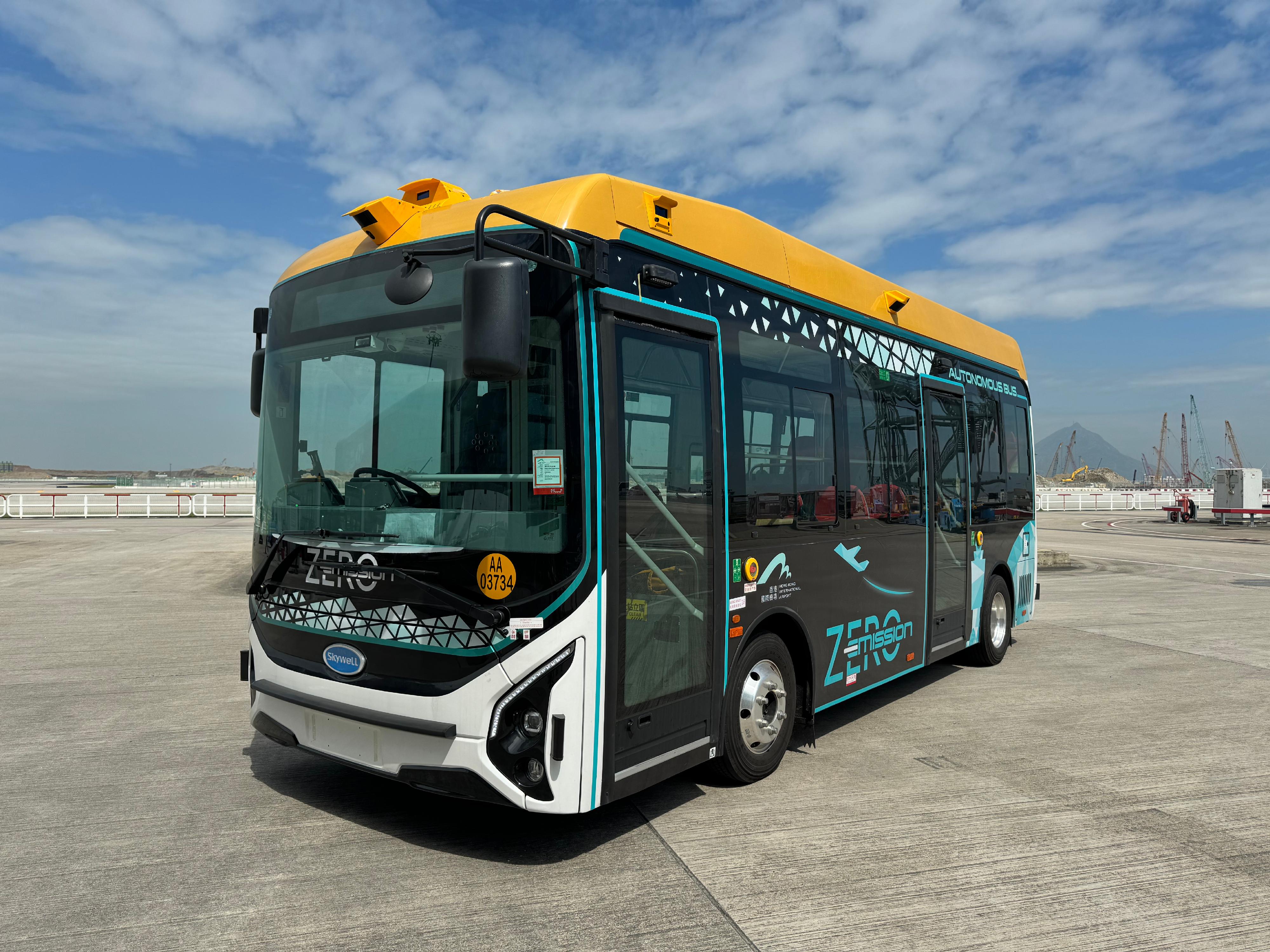 AI driverless technology company UISEE announced it will set up its international headquarters, a research and development centre and a corporate treasury centre in Hong Kong. Photo shows a UISEE driverless shuttle bus, used for taking staff to and from different destinations at the airport.