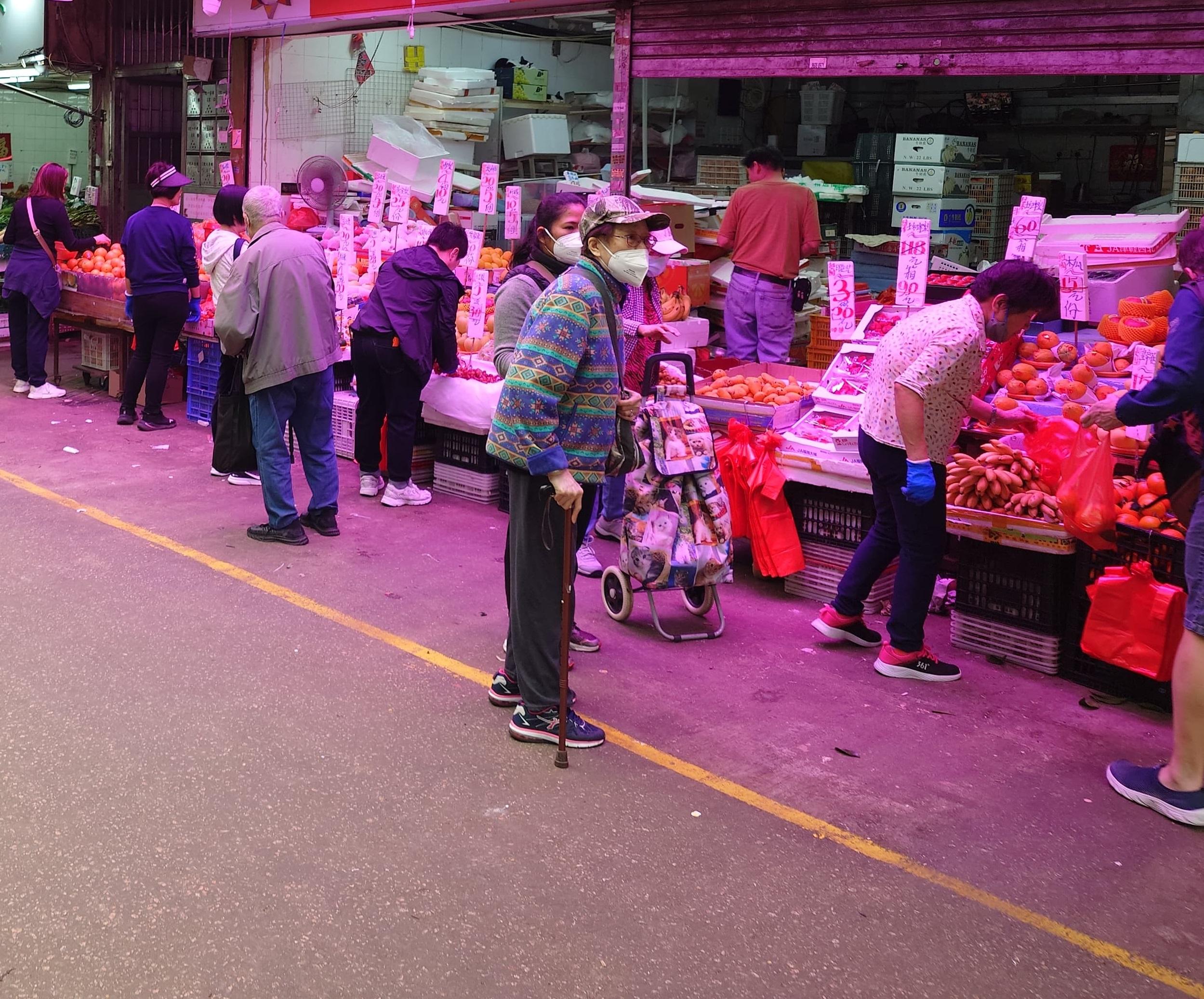 The Food and Environmental Hygiene Department and the Hong Kong Police Force today (February 29) conducted a joint operation to combat the serious shop front extension problem at Ngau Chi Wan Village in Wong Tai Sin which has persisted for many years. Photo shows the condition of a shop after the operation.