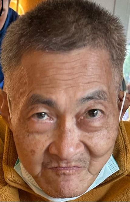 Ng Duan-man, aged 70, is about 1.55 metres tall, 50 kilograms in weight and of thin build. He has a pointed face with yellow complexion and short grey hair. He was last seen wearing a yellow jacket, a blue and white striped T-shirt, grey trousers, grey slippers and carrying a dark blue umbrella.
