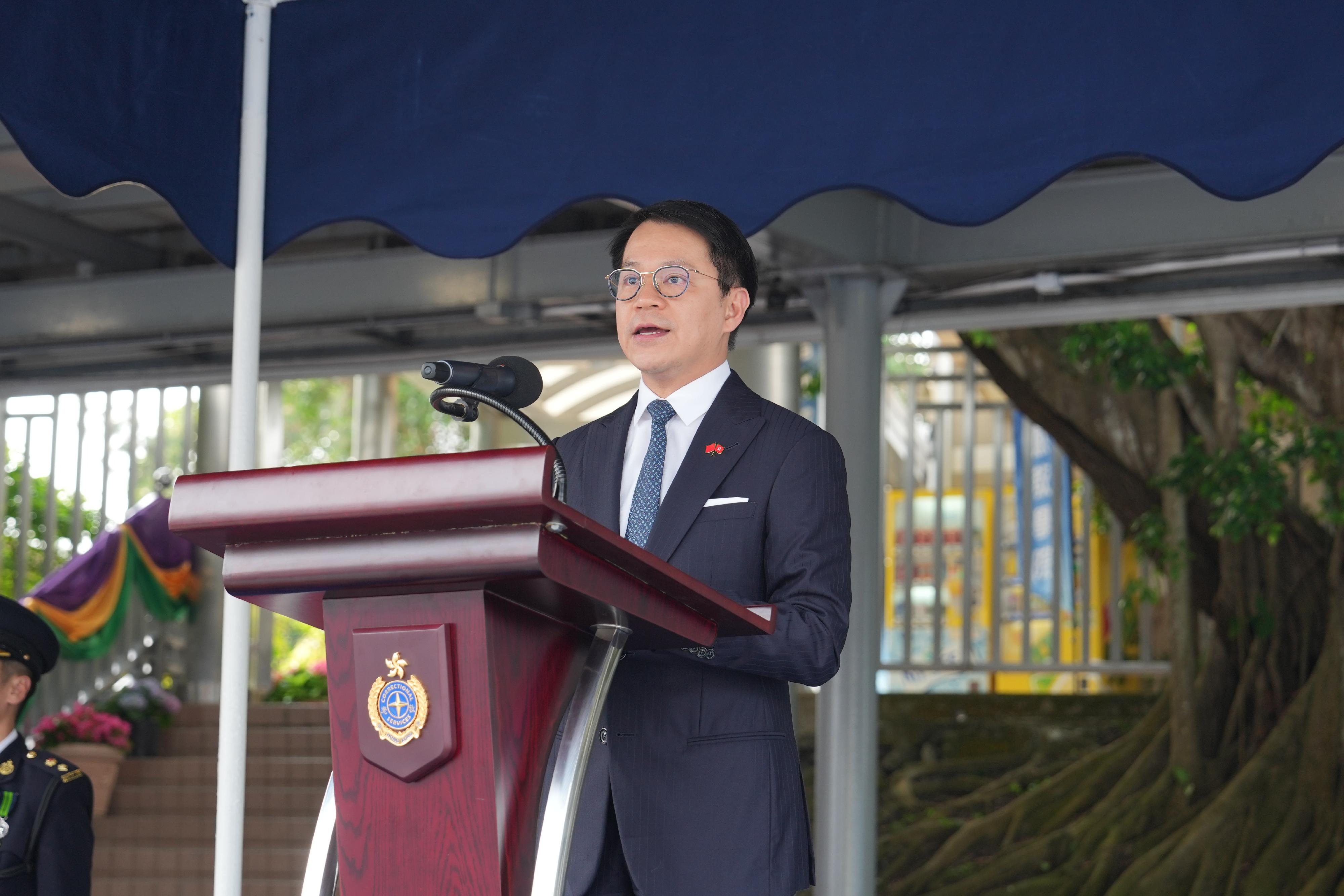 The Correctional Services Department held a passing-out parade at the Hong Kong Correctional Services Academy today (March 22). Photo shows the Chairman of the Legislative Council Panel on Security, Mr Chan Hak-kan, delivering a speech.