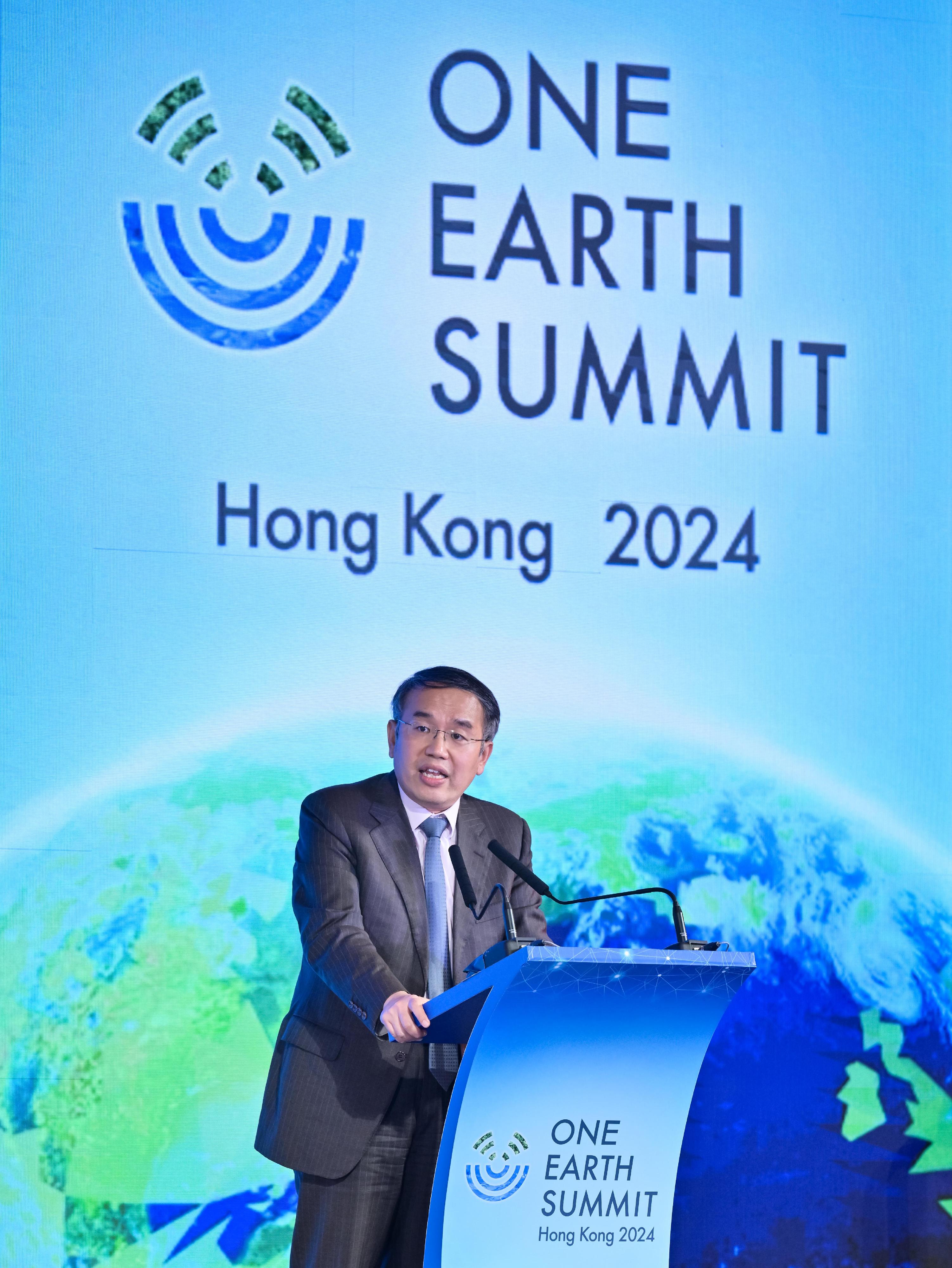 The Secretary for Financial Services and the Treasury, Mr Christopher Hui, delivers luncheon remarks at the One Earth Summit today (March 25).
