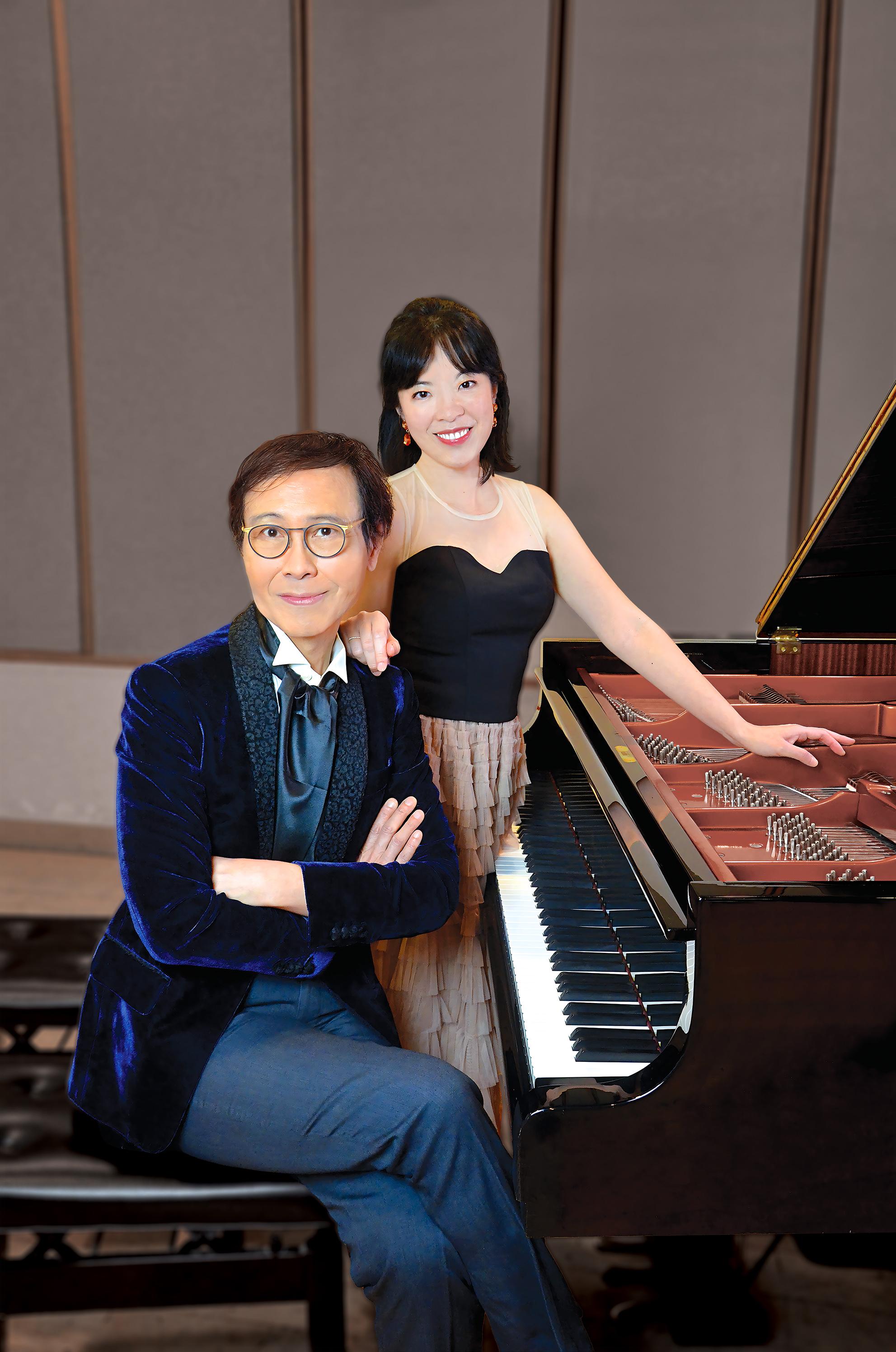 康樂及文化事務署五月至十一月期間推出全新的「香港藝術家」系列。圖示鋼琴家黃偉榮（左）及施敏倫（右）。