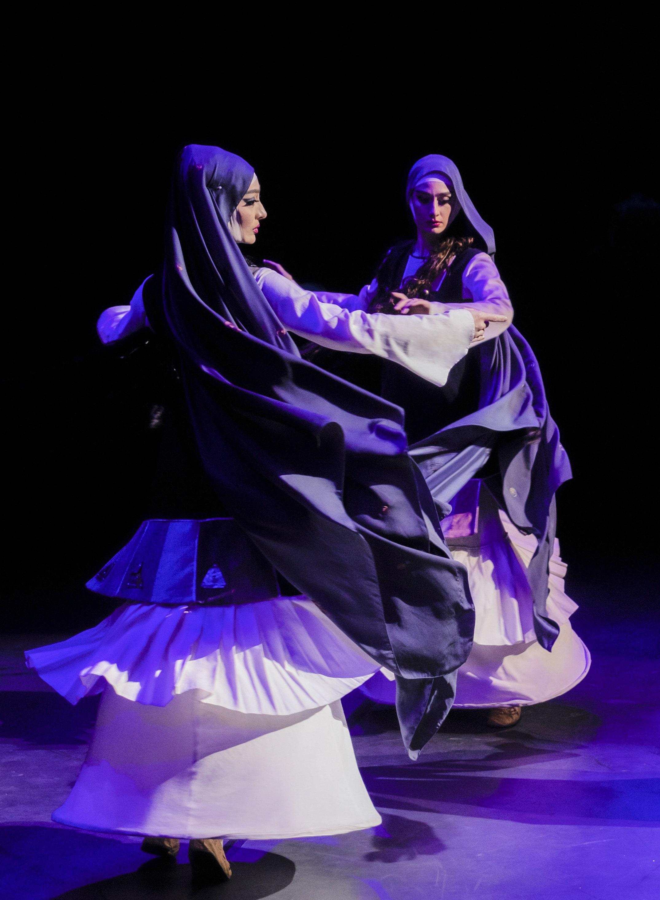 The Leisure and Cultural Services Department has invited the Georgian National Dance Company Sukhishvili to stage performances at the Sha Tin Town Hall on May 31 and June 1. Photo shows a scene from a past performance by the Georgian National Dance Company Sukhishvili.
