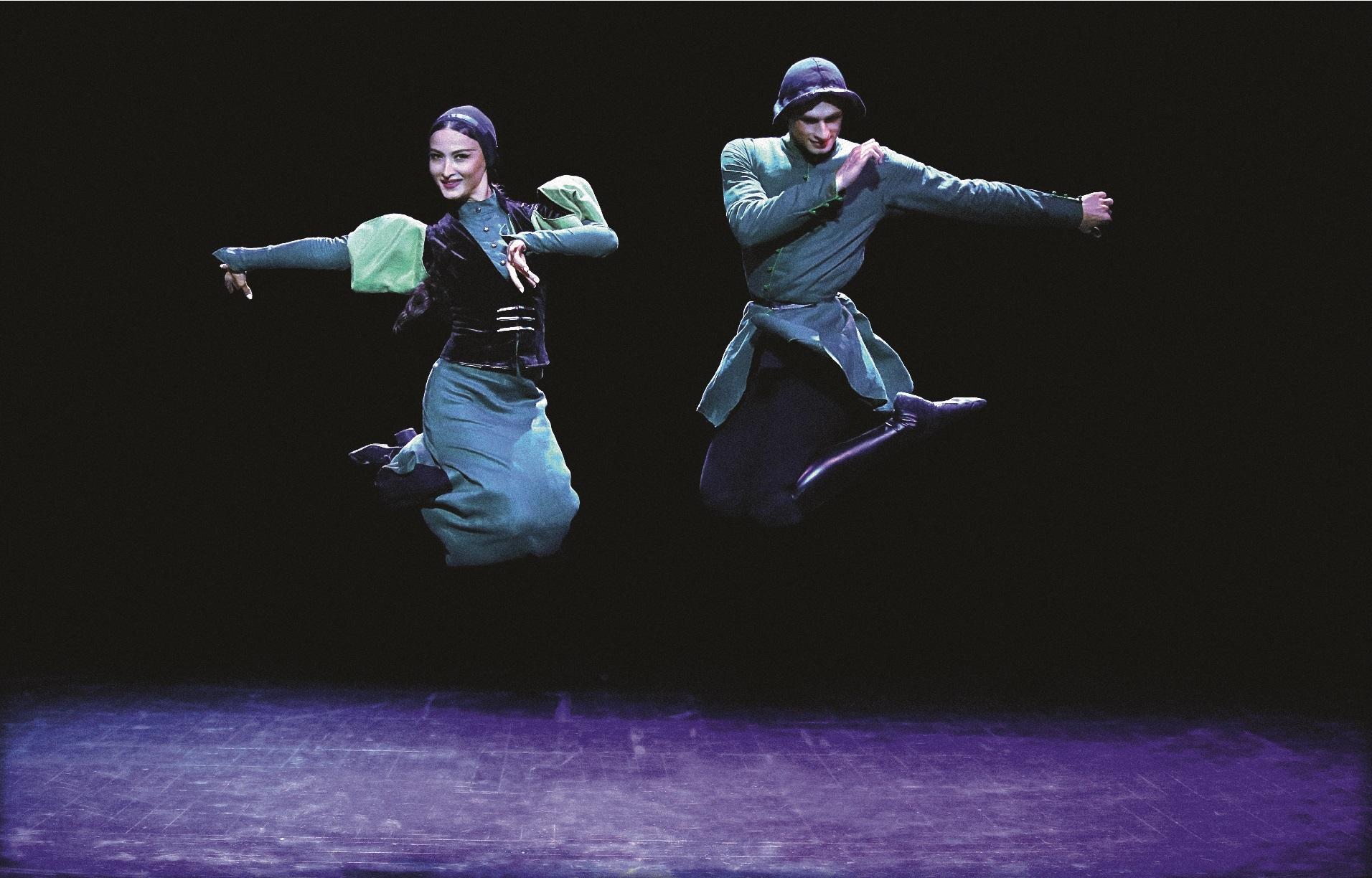 The Leisure and Cultural Services Department has invited the Georgian National Dance Company Sukhishvili to stage performances at the Sha Tin Town Hall on May 31 and June 1. Photo shows a scene from a past performance by the Georgian National Dance Company Sukhishvili.
