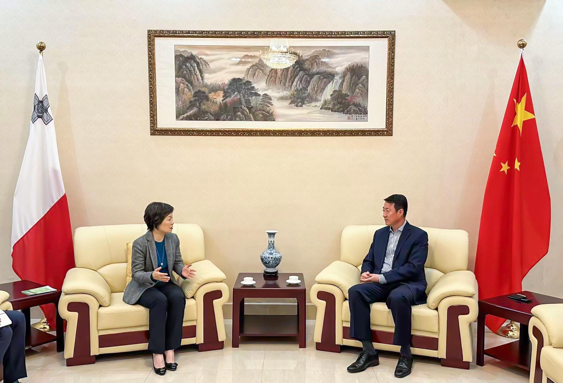 The Secretary for Education, Dr Choi Yuk-lin (left), pays a courtesy call on the Ambassador of the People's Republic of China to the Republic of Malta, Mr Yu Dunhai (right), in Malta on April 17 (Malta time).