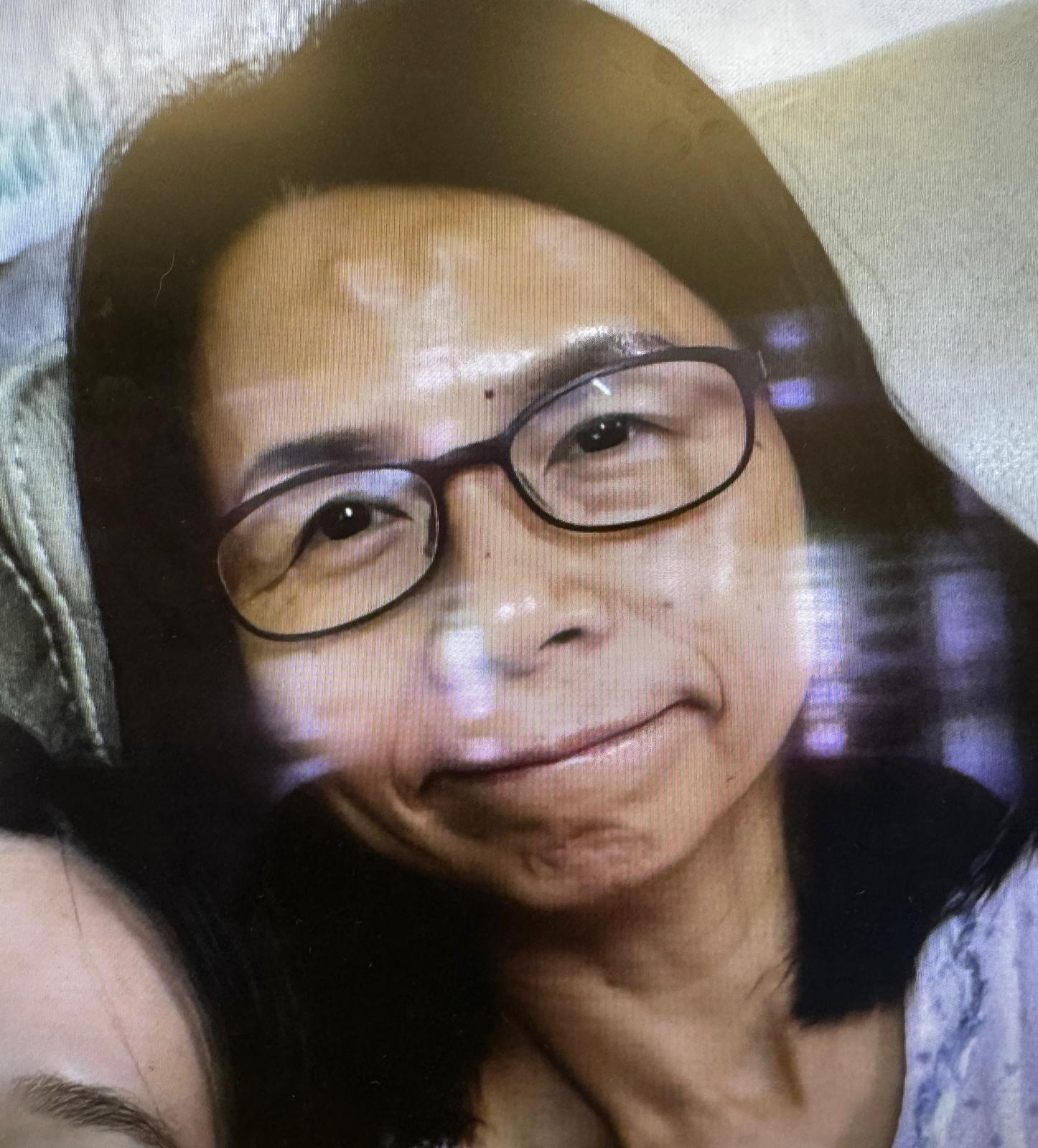 Tang Oi-yee, aged 57, is about 1.5 metres tall, 41 kilograms in weight and of thin build. She has a pointed face with yellow complexion and short straight black hair. She was last seen wearing black glasses, a black mask, a black jacket, blue jeans, black sports shoes and carrying a black bag.