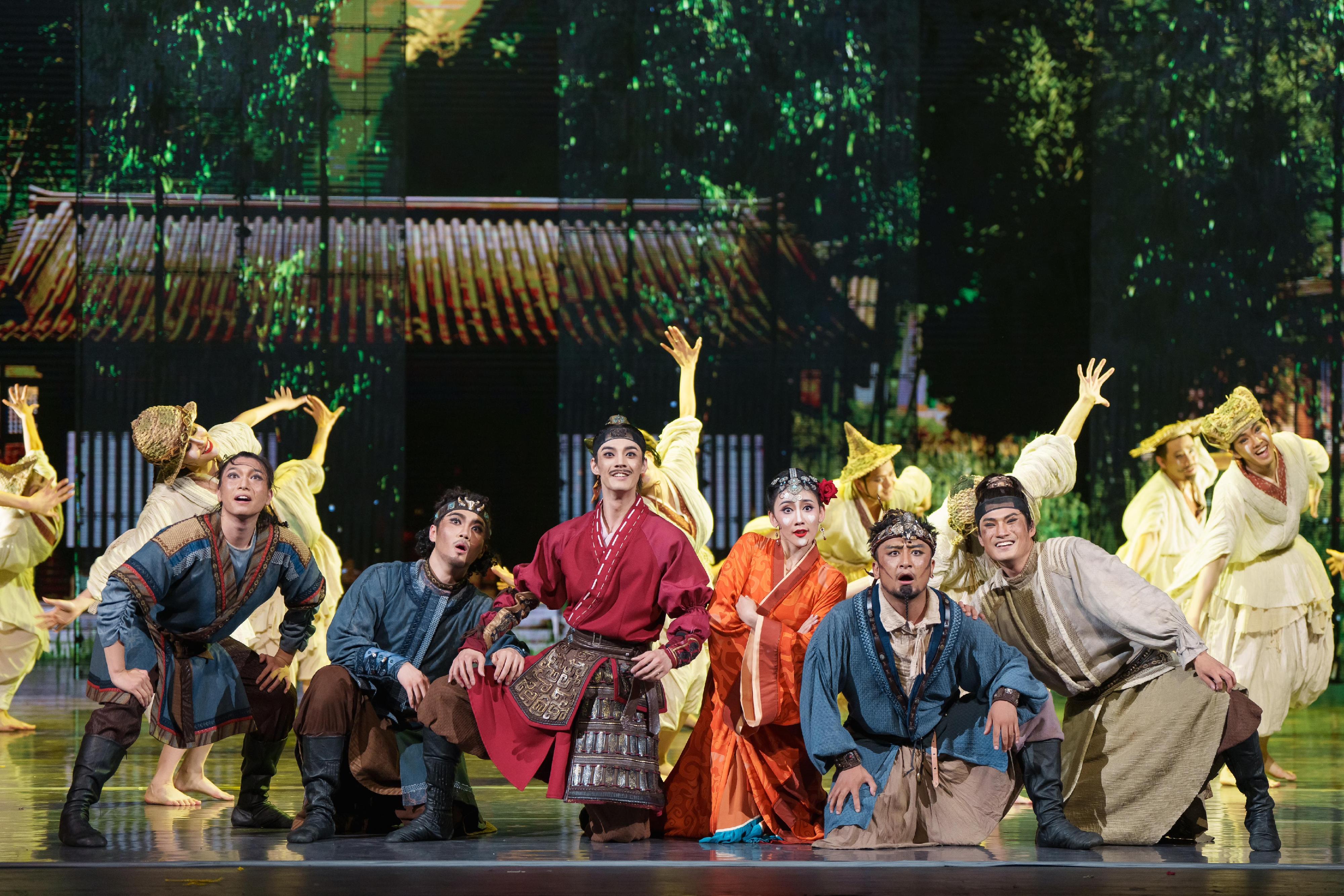 The opening programme of the inaugural Chinese Culture Festival, dance drama "Five Stars Rising in the East" by the Beijing Dance Drama and Opera, will be staged in Hong Kong in June. Photo shows a scene from "Five Stars Rising in the East".