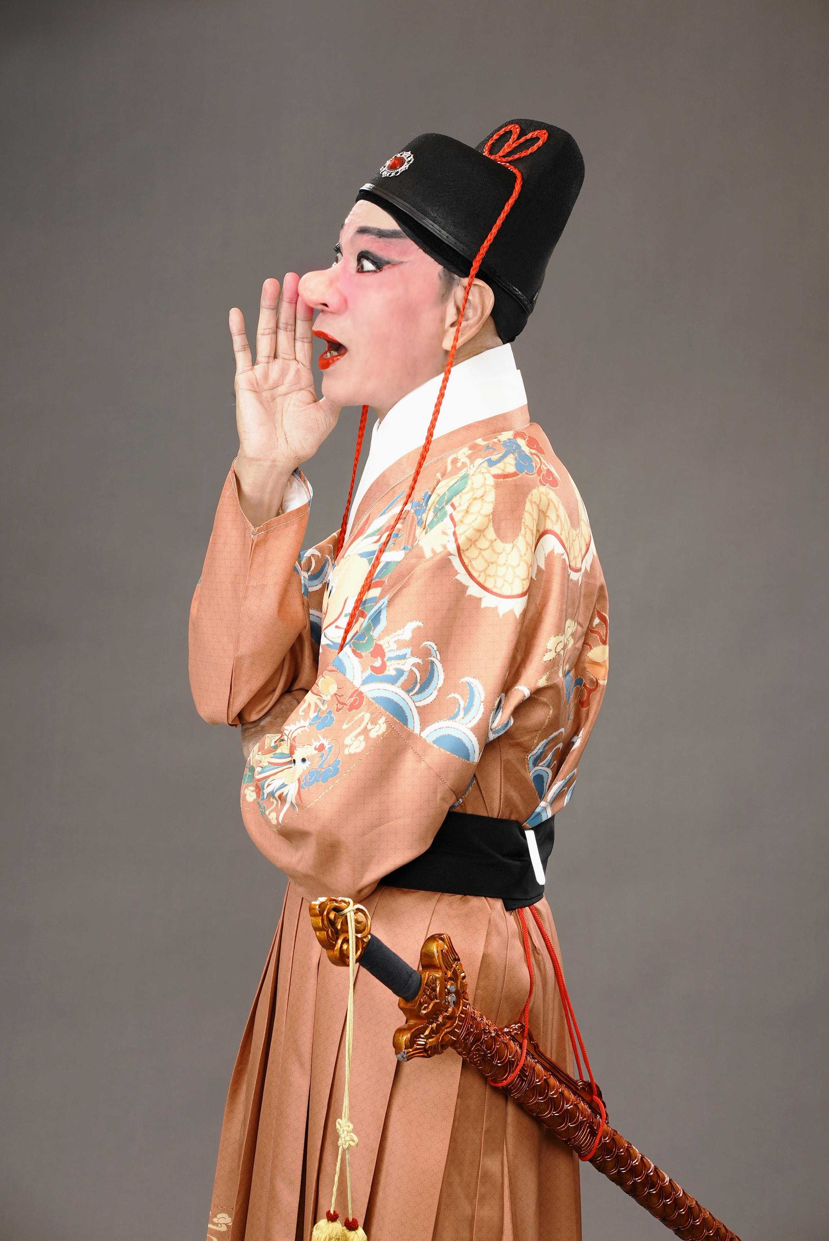 首届「中华文化节」将于六月中旬上演三场新编粤剧《大鼻子情圣》。图示粤剧名伶罗家英。

