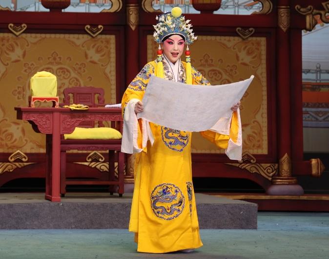 The inaugural Chinese Culture Festival will present two North Road Bangzi opera plays in June. Photo shows a scene from the North Road Bangzi opera performance "Dotting the Eye of a Painted Dragon".

