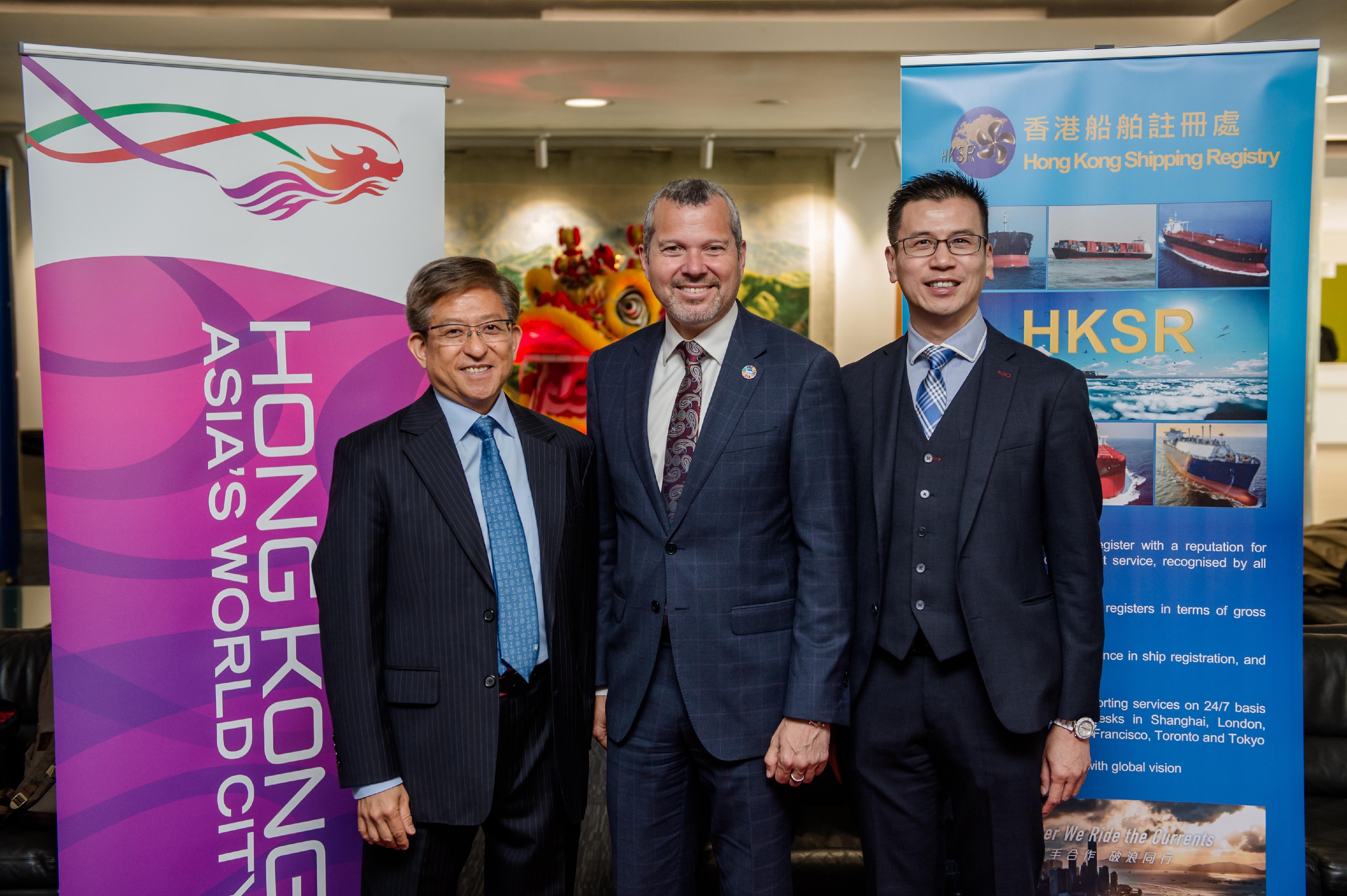 The Hong Kong Economic and Trade Office, London (London ETO), with the support of the Marine Department, held the Taste of Hong Kong reception at the International Maritime Organization (IMO) on May 23 (London time). Photo shows the Marine Adviser, Permanent Representative to the IMO and Regional Head (London) of the Hong Kong Shipping Registry, Mr Ben Lau (left); the Secretary-General of the IMO, Mr Arsenio Dominguez (centre); and the Director-General of London ETO, Mr Gilford Law (right), at the reception.