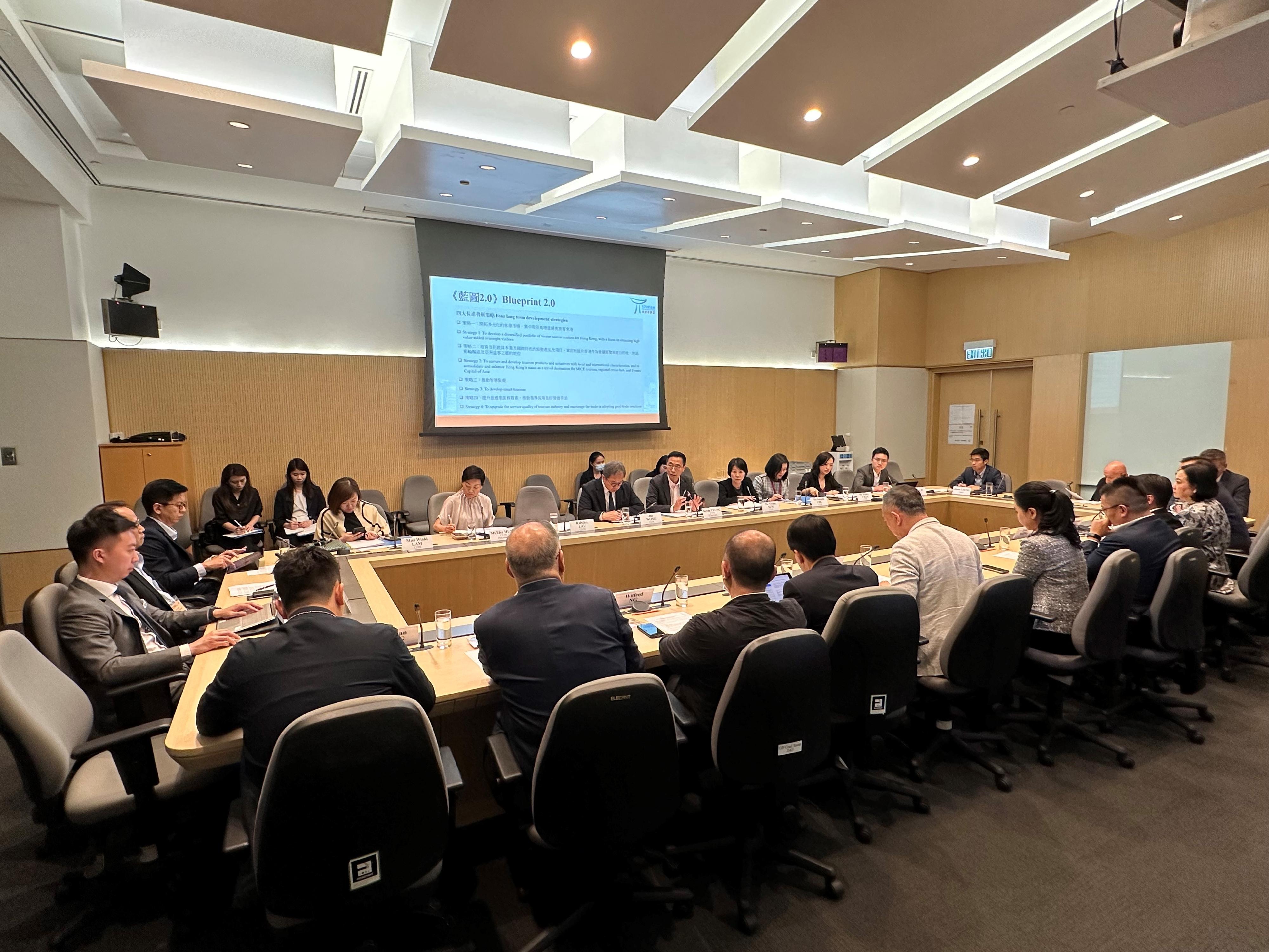 The Secretary for Culture, Sports and Tourism, Mr Kevin Yeung, today (May 30) consults the Tourism Strategy Committee on the formulation of the Development Blueprint for Hong Kong's Tourism Industry 2.0.