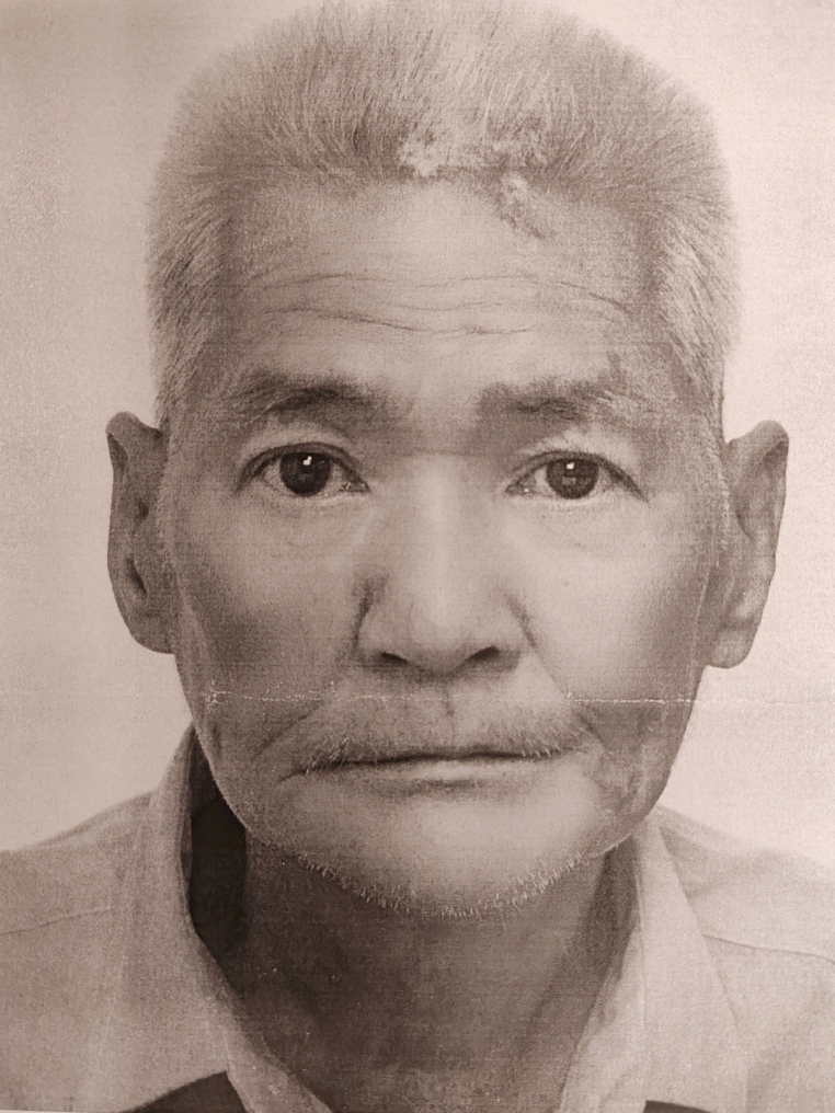 Wong Yuen-leung, aged 60, is about 1.6 metres tall, 50 kilograms in weight and of thin build. He has a pointed face with yellow complexion and short white hair.