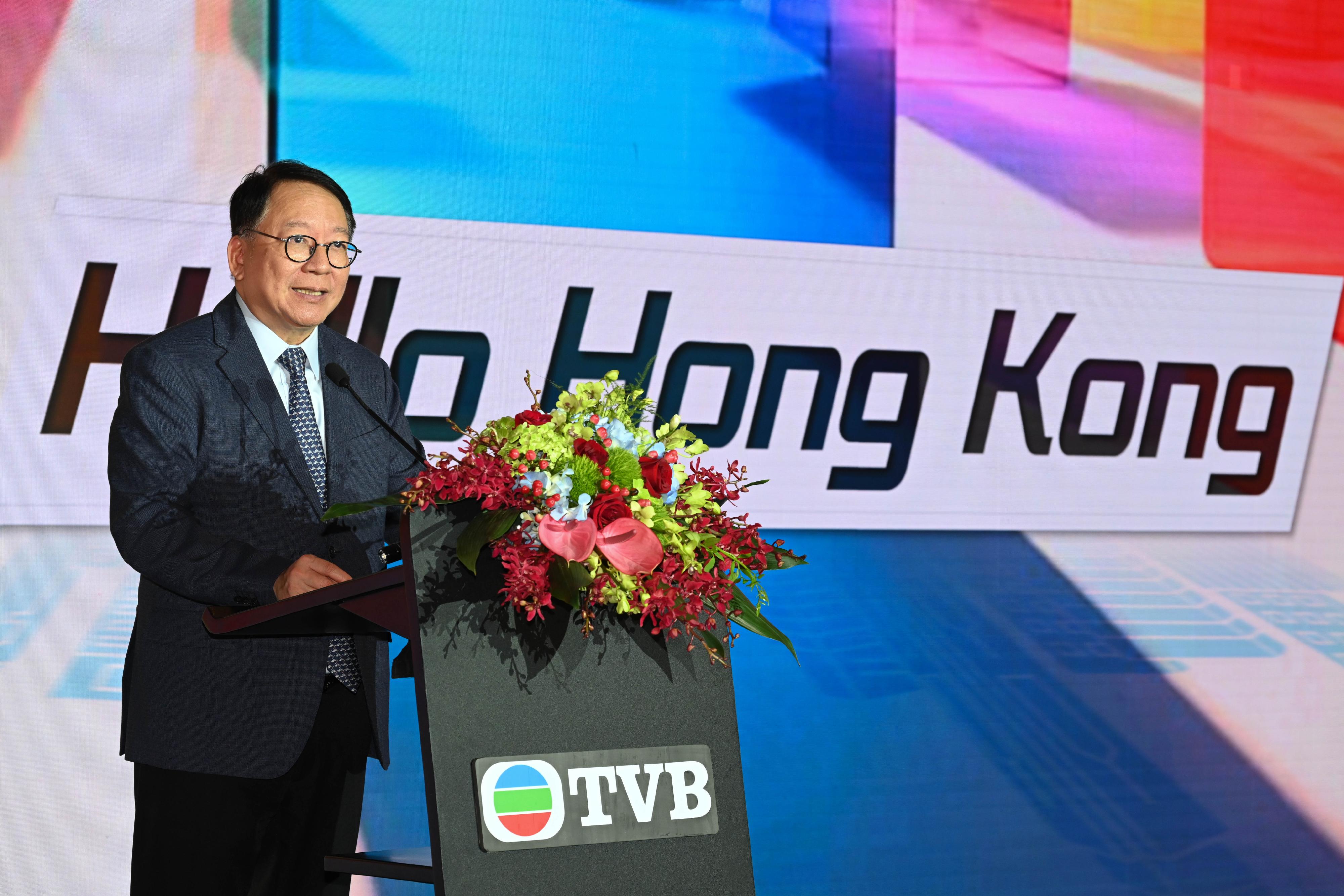The Chief Secretary for Administration, Mr Chan Kwok-ki, visited Shanghai today (June 25). Photo shows Mr Chan speaking at the Hello Hong Kong event organised by Television Broadcast Limited.