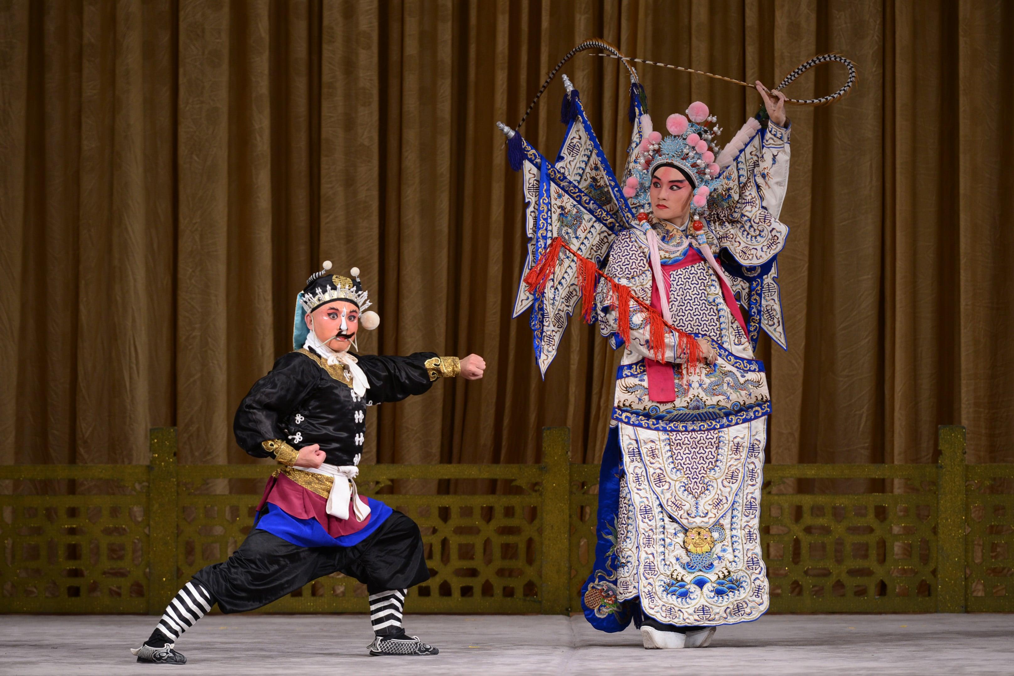 首届中华文化节七月上演三场北方昆曲经典。图示《连环记‧问探》剧照。
