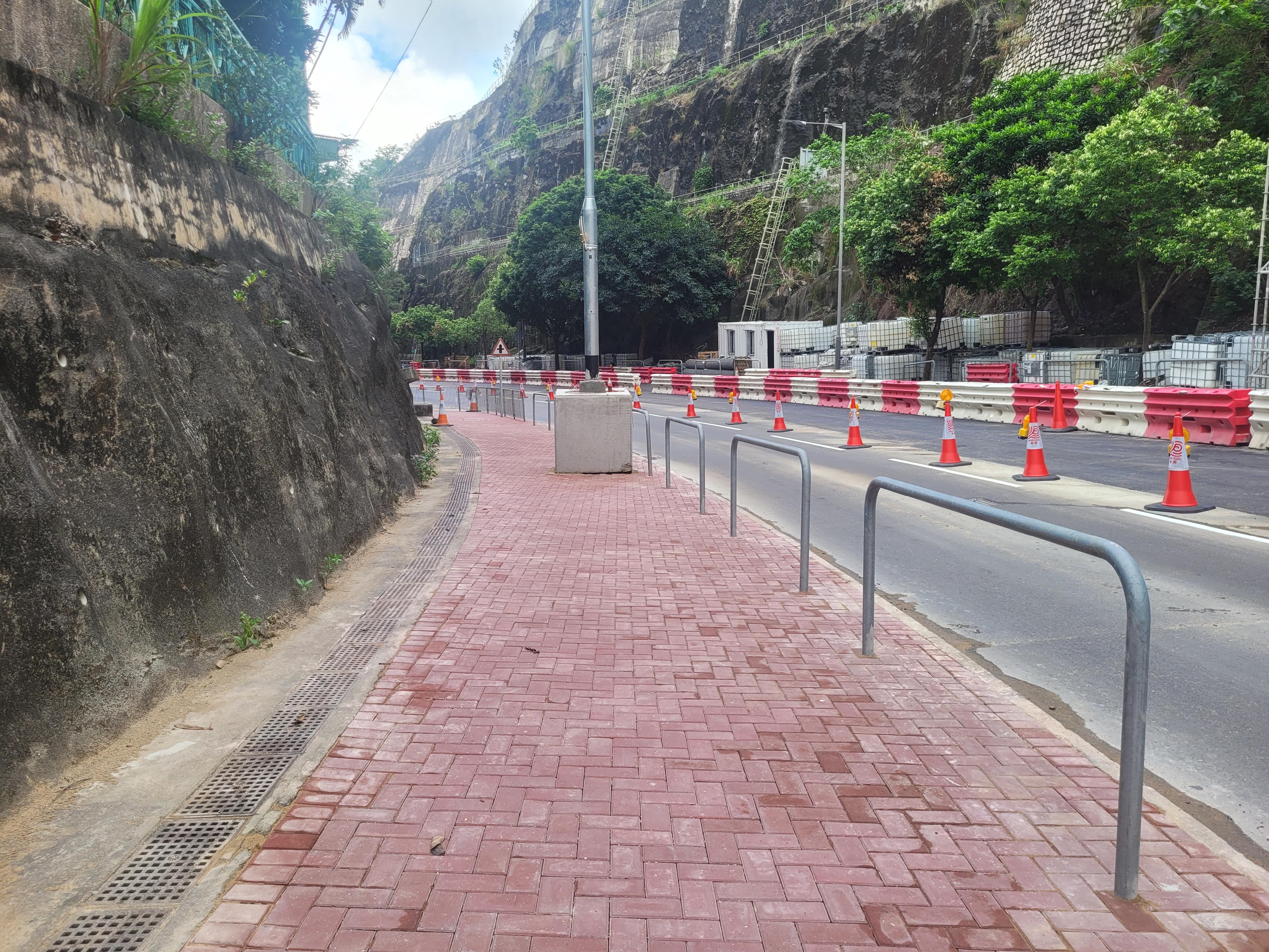 The Highways Department today (June 28) announced that Yiu Hing Road will fully resume traffic on June 30 (Sunday). Photo shows the relevant footpath section of Yiu Hing Road with reinstatement works completed.