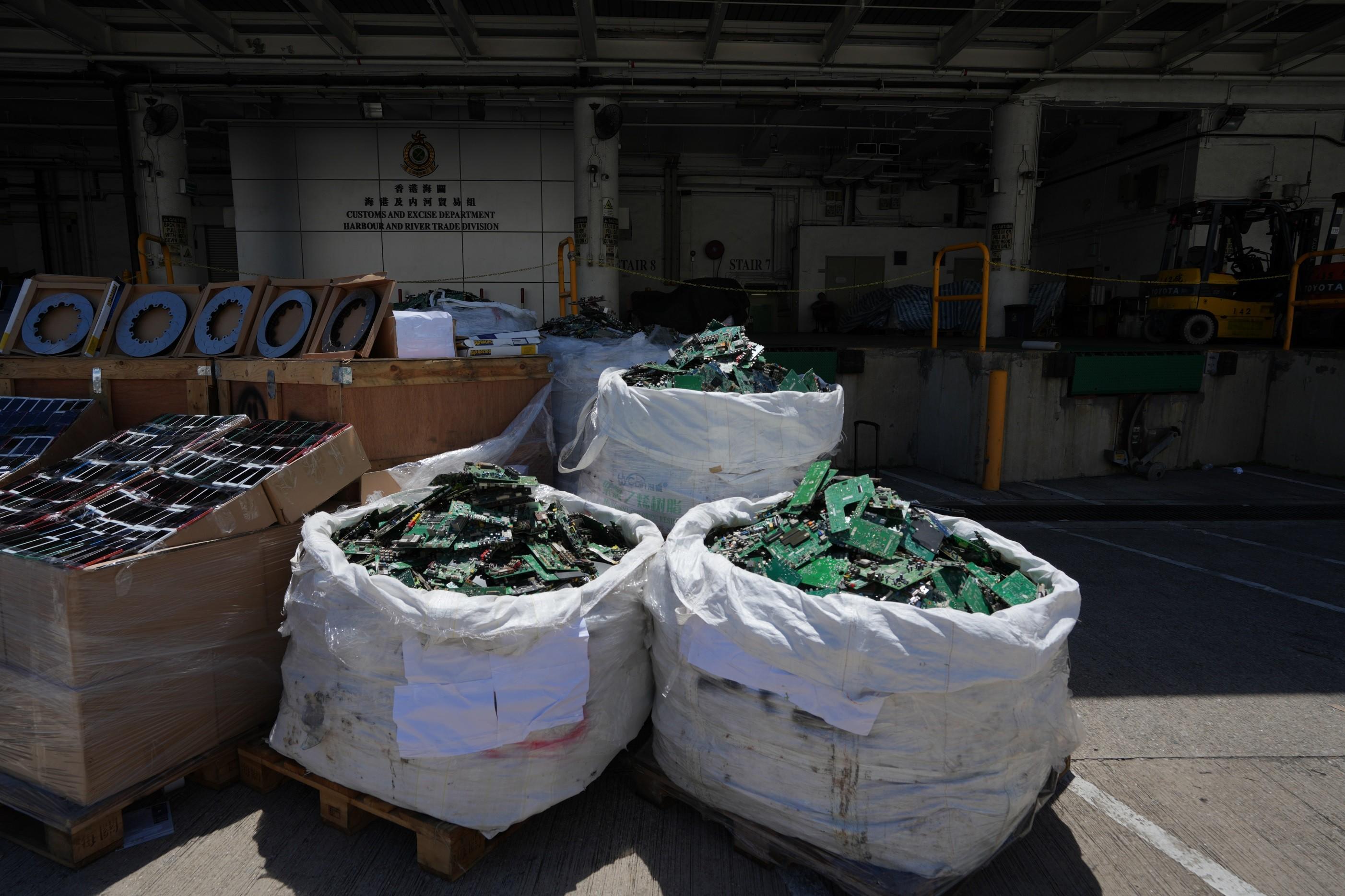 Hong Kong Customs mounted a special operation codenamed "Big Wave" in June and detected three suspected smuggling cases involving ocean-going vessels. A large batch of suspected smuggled goods with a total estimated market value of about $100 million was seized. Photo shows some of suspected smuggled electric boards seized.
