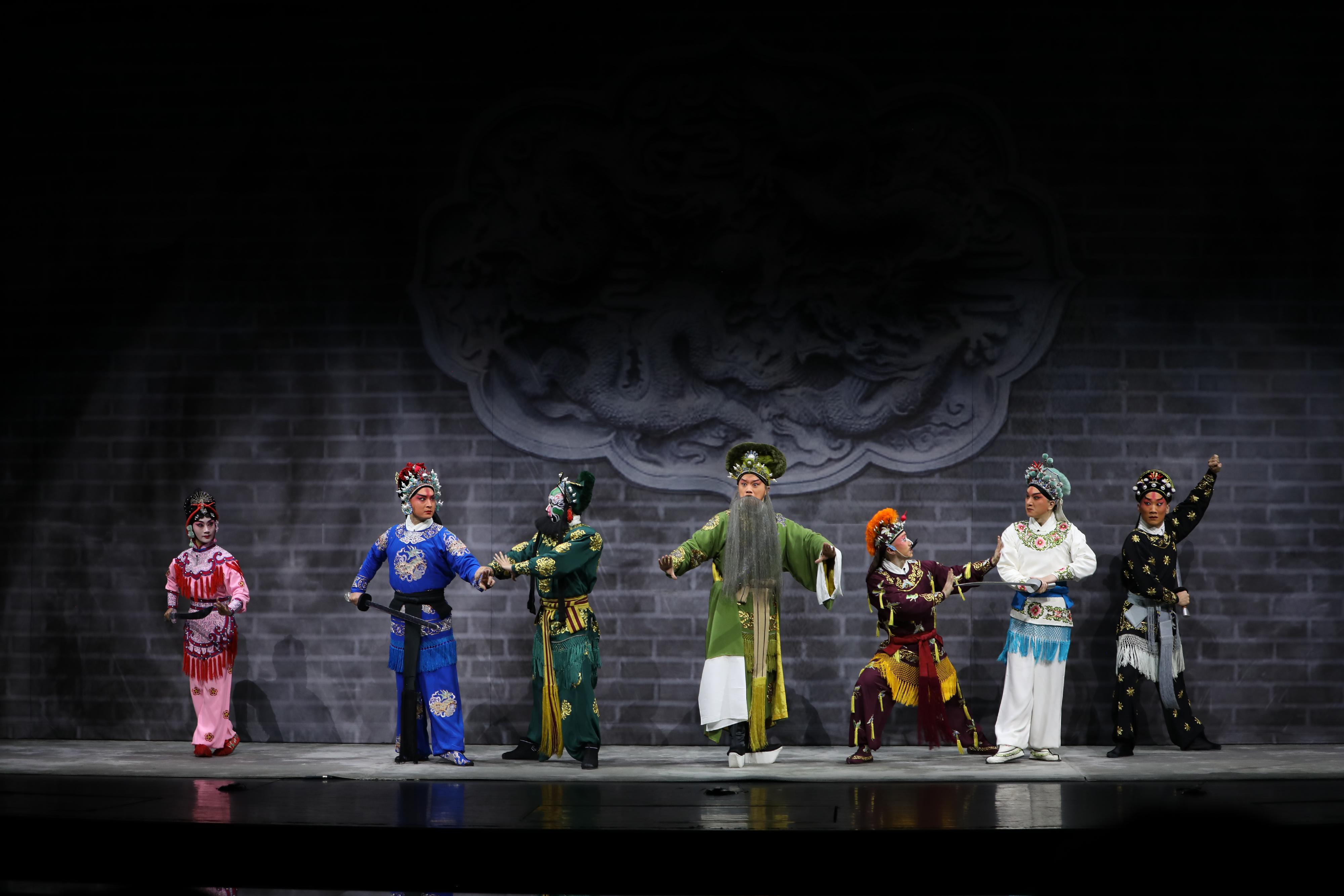 The inaugural Chinese Culture Festival will stage three performances by the Shanghai Jingju Theatre Company in August. Photo shows a scene from the performance "Seven Heroes and Five Gallants" - Part One.
