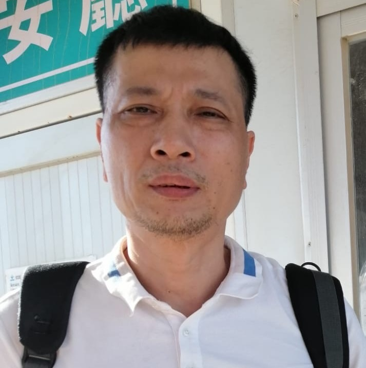 Missing man Qiu Huijian, aged 50, is about 1.8 metres tall and of medium build. He has a squared face with yellow complexion and is bald.