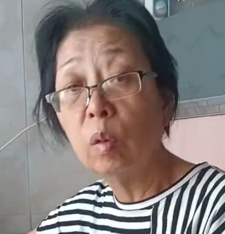 Xia Qilin, aged 59, is about 1.6 metres tall and of medium build. She has a pointed face with yellow complexion and short black hair. She was last seen wearing a black and white striped dress and red shoes.