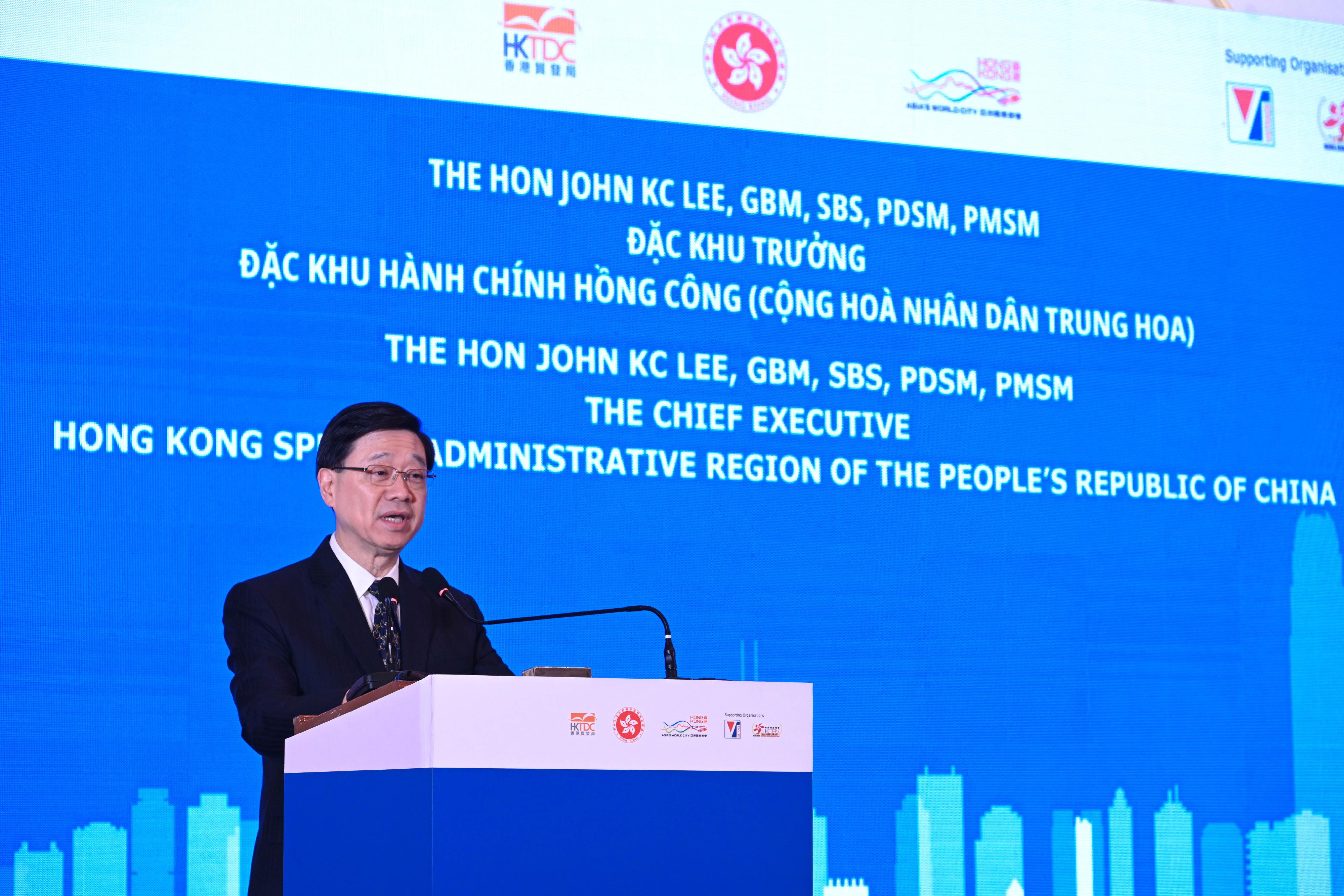 The Chief Executive, Mr John Lee, led a Hong Kong Special Administrative Region delegation to Ho Chi Minh City, Vietnam and continued his last day visit programme in three member states of the Association of Southeast Asian Nations today (August 2). Photo shows Mr Lee speaking at a business luncheon co-organised by the Hong Kong Economic and Trade Office in Singapore and the Hong Kong Trade Development Council.