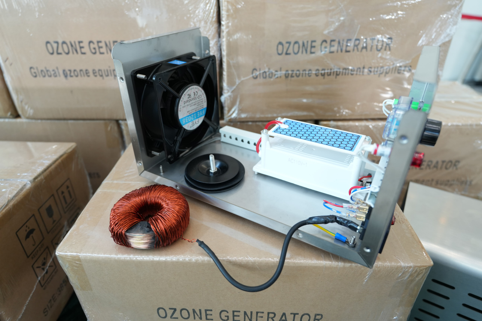 Hong Kong Customs on August 1 detected an air freight suspected gold-smuggling case, and seized about 12 kilograms of suspected gold with an estimated market value of about $7.5 million, at Hong Kong International Airport. Photo shows an ozone generator used to conceal the suspected smuggled gold.