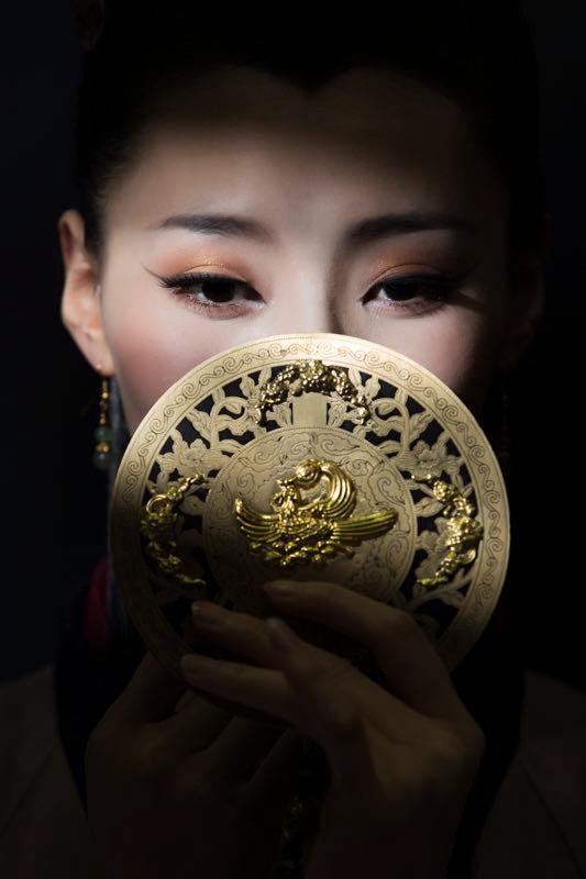 The inaugural Chinese Culture Festival will stage the dance drama "Mulan" by Ningbo Performance & Arts Group in September. Photo shows a portrait of Hao Ruoqi as Mulan. 