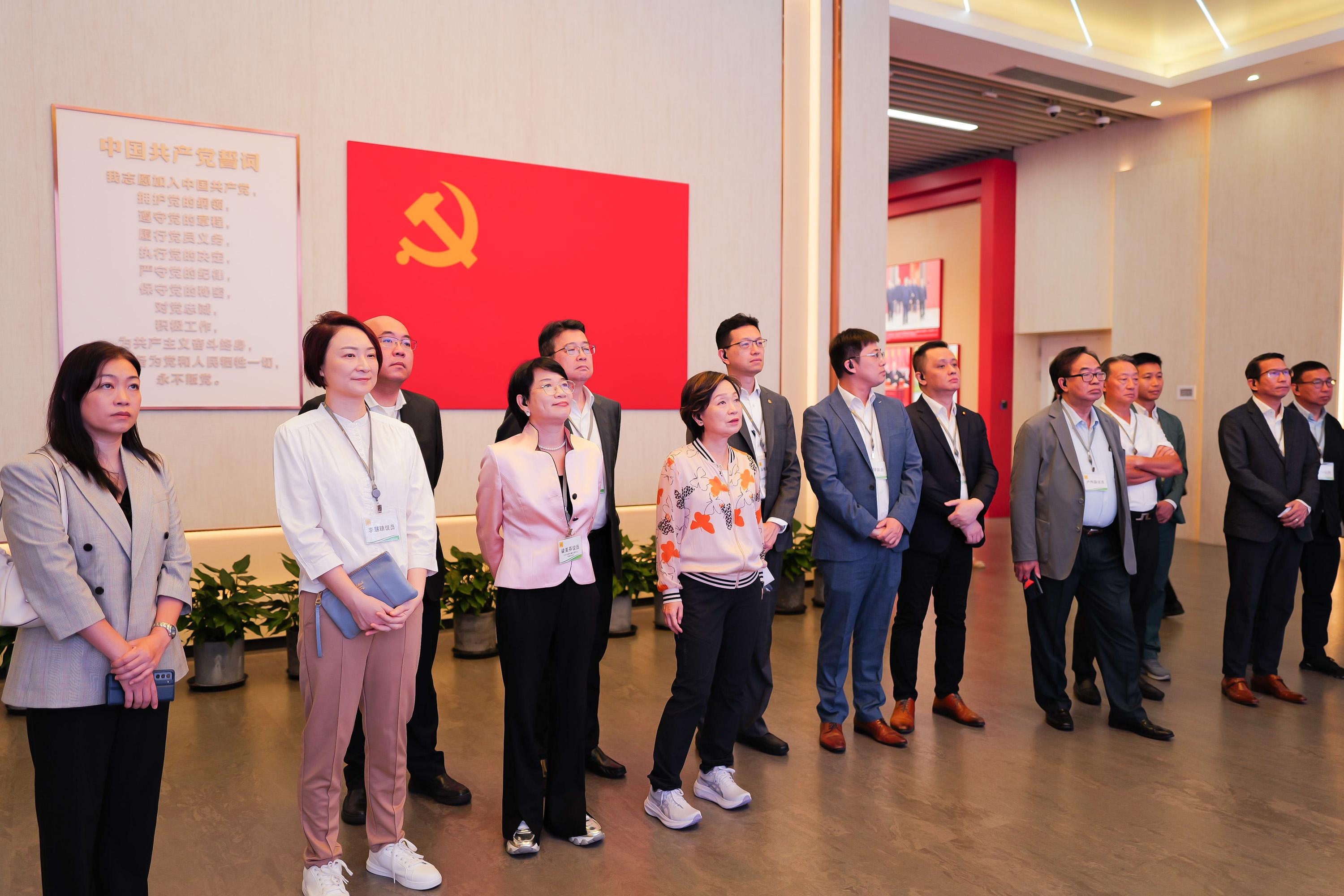 The delegation of Legislative Council (LegCo) Panel on Education continued its duty visit in Shanghai today (August 13). Photo shows the Chairman of the LegCo Panel on Education, Professor Priscilla Leung (front row, third left); the Deputy Chairman of the LegCo Panel on Education, Dr Chow Man-kong (back row, first left), other LegCo Members and the Secretary for Education, Dr Choi Yuk-lin (front row, fourth left) visiting the Memorial of the First National Congress of the Communist Party of China. 