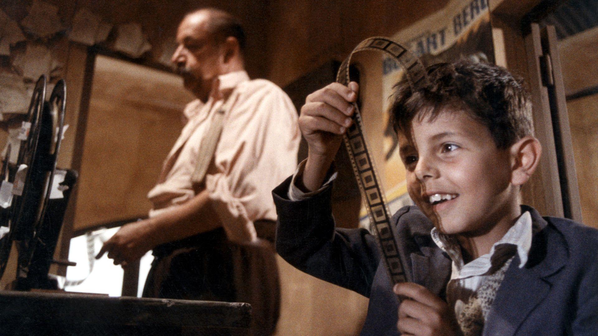 The Film Programmes Office of the Leisure and Cultural Services Department will present the programme "Coming of Age Fest" from September 28 to October 26, showcasing a selection of 12 films about growing up from Hong Kong and around the world at the Cinema of the Hong Kong Film Archive and Emperor Cinemas iSQUARE. Photo shows a film still of "Cinema Paradiso". (Film still source: © Cinema Paradiso 1988)