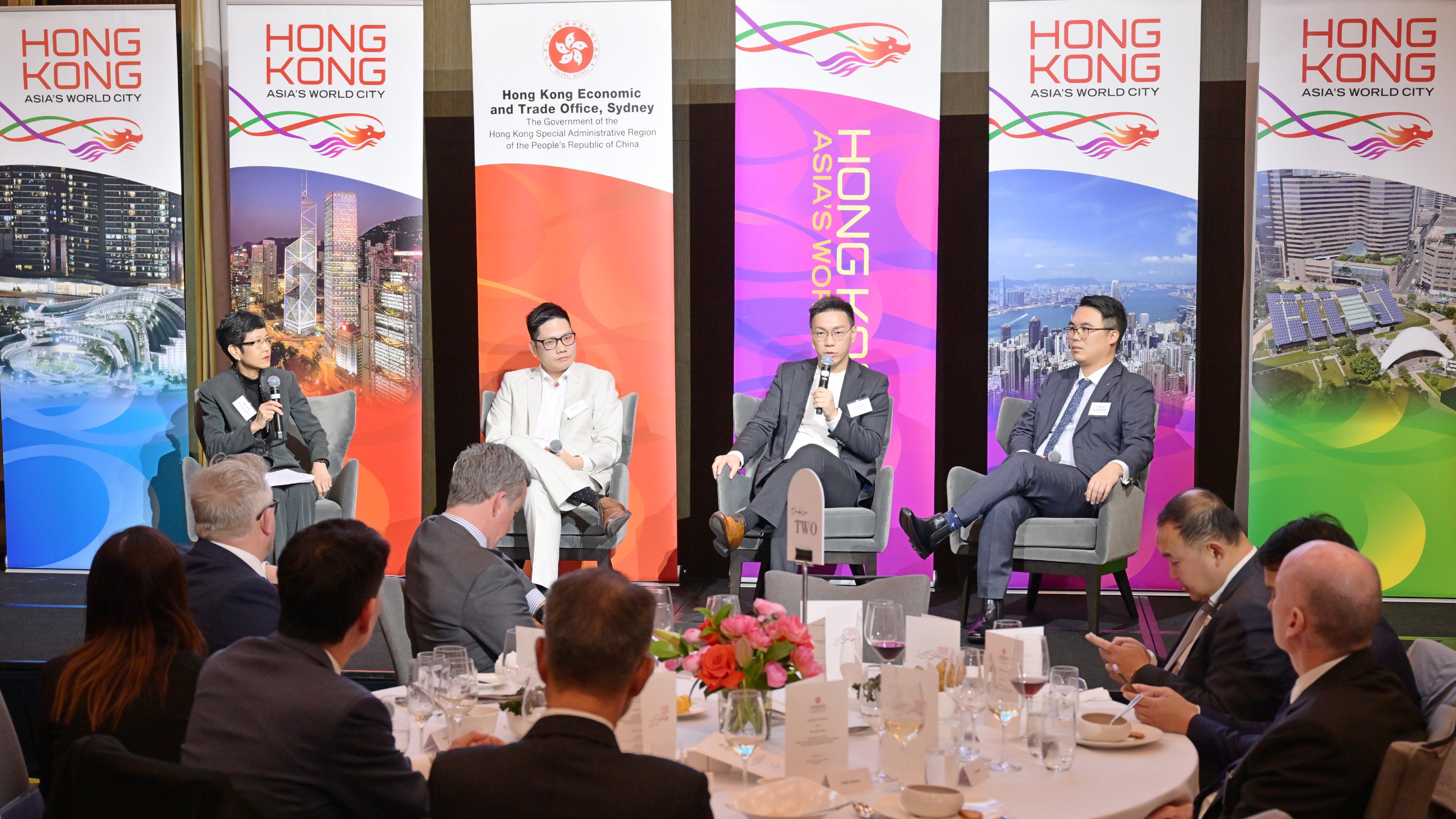 The Financial Secretary, Mr Paul Chan, attended a business luncheon organised by the Hong Kong Economic and Trade Office, Sydney, today (September 2, Melbourne time) in Melbourne, Australia, to promote Hong Kong's advantages. Photo shows representatives of enterprises sharing the advantages of Hong Kong at the luncheon. 

