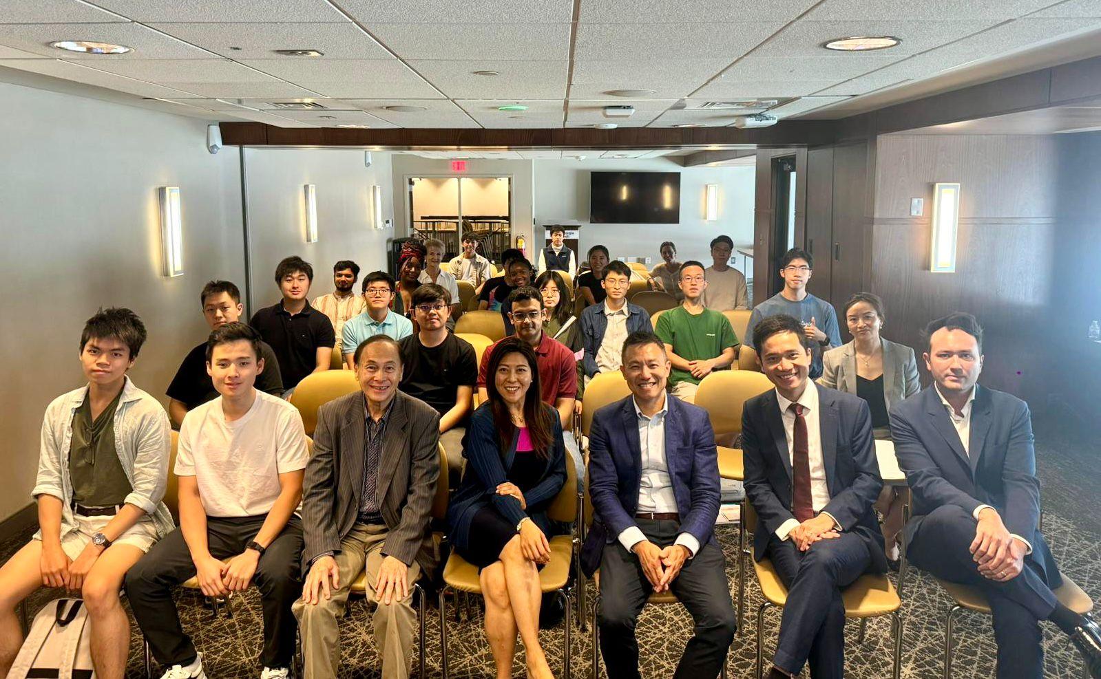 The Director of the Hong Kong Economic and Trade Office, New York, Ms Maisie Ho, visited Atlanta, Georgia, the United States, from September 5 to 8 (Atlanta time) to promote Hong Kong's business opportunities and talent attraction measures. Photo shows Ms Ho (front row, centre) at the career-sharing session cohosted with the Hong Kong Association of Atlanta at Georgia Institute of Technology on September 6.
